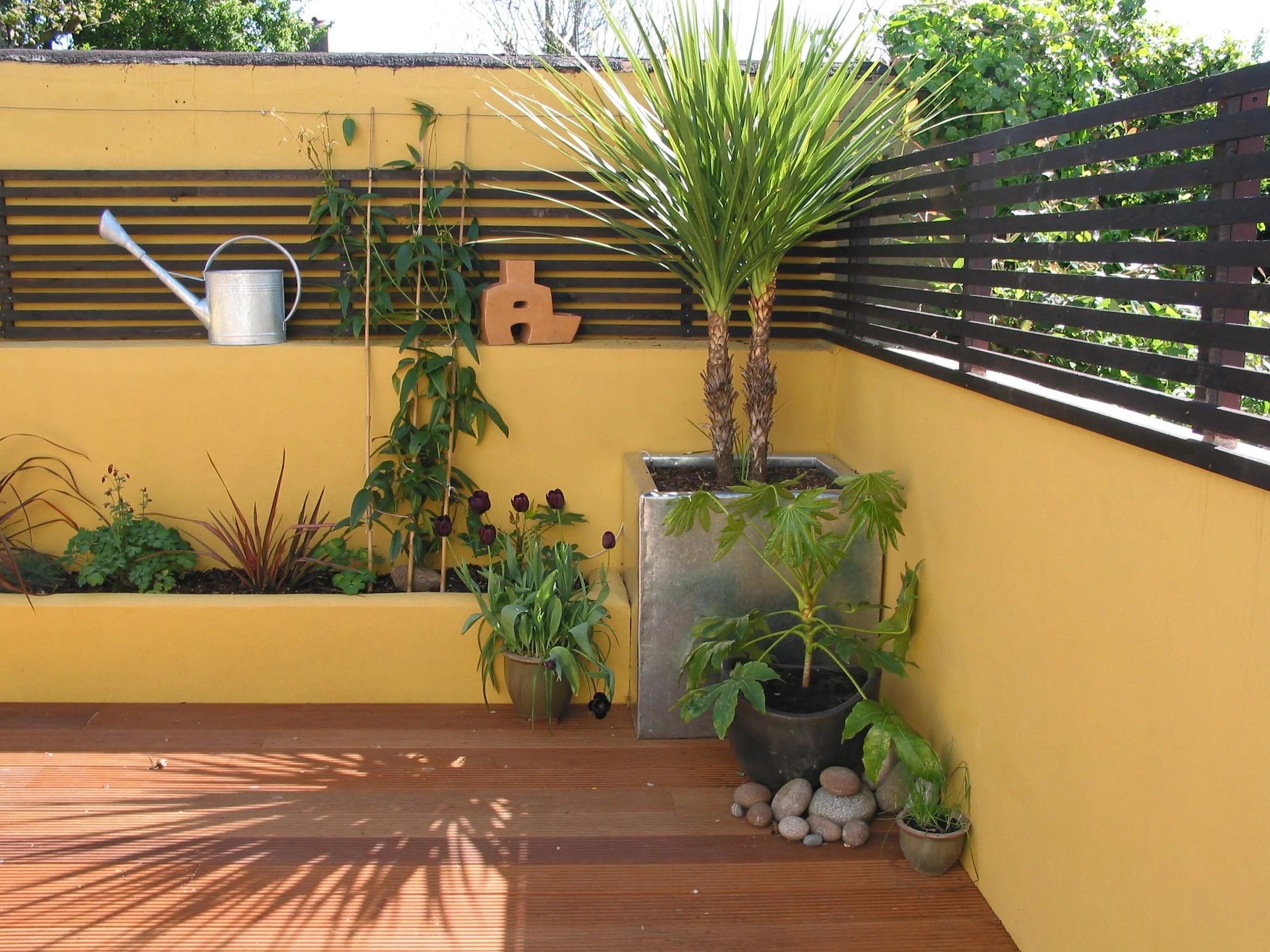 Brighton Zinc planter