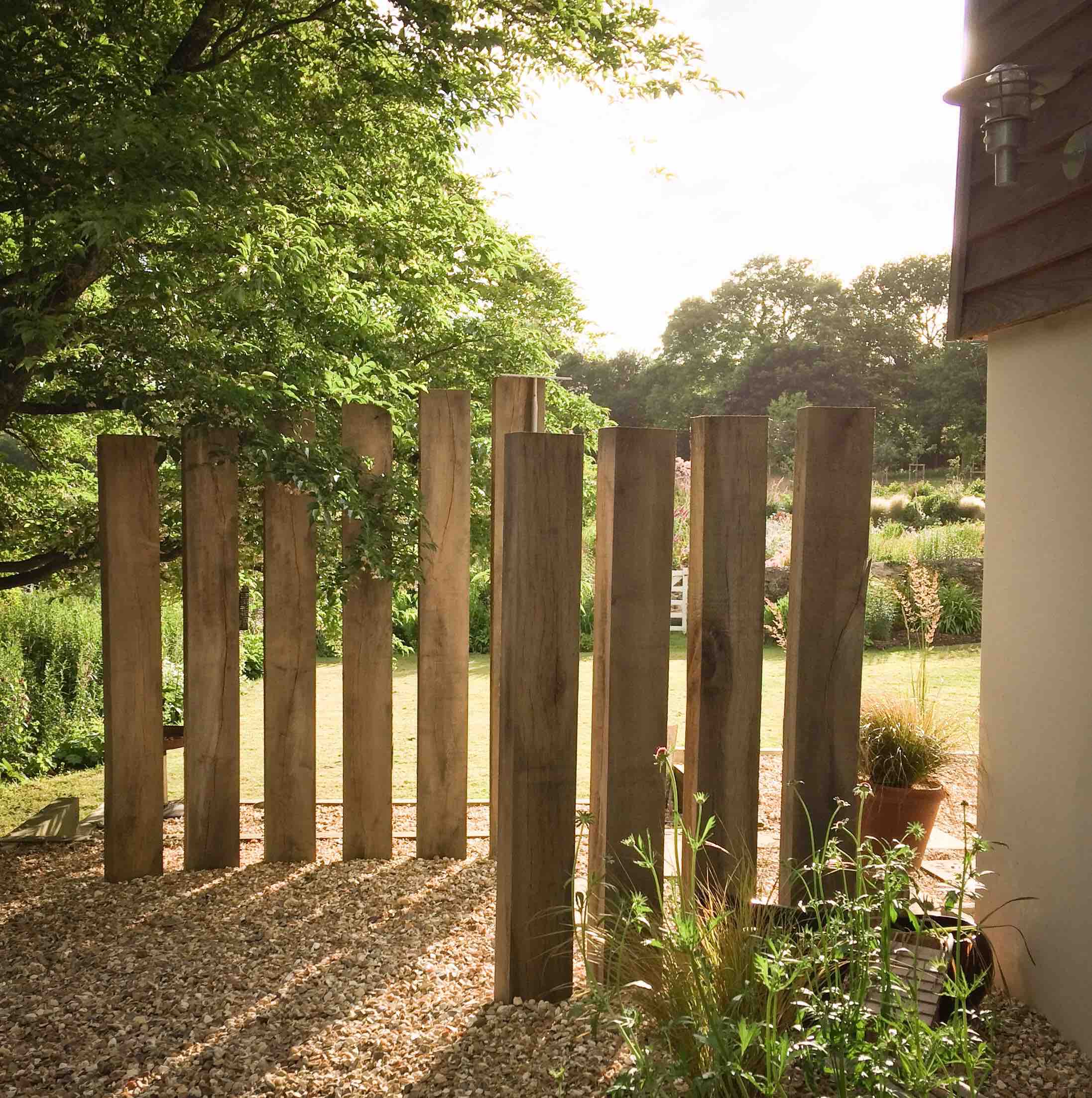 Oak sleeper screen