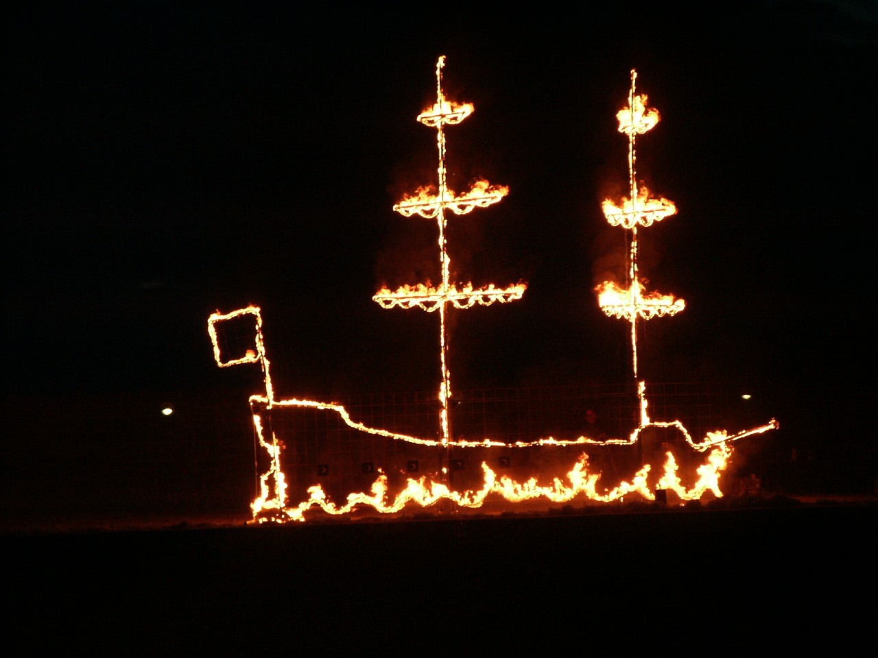 firedrawing+-+ship+close+up.jpg