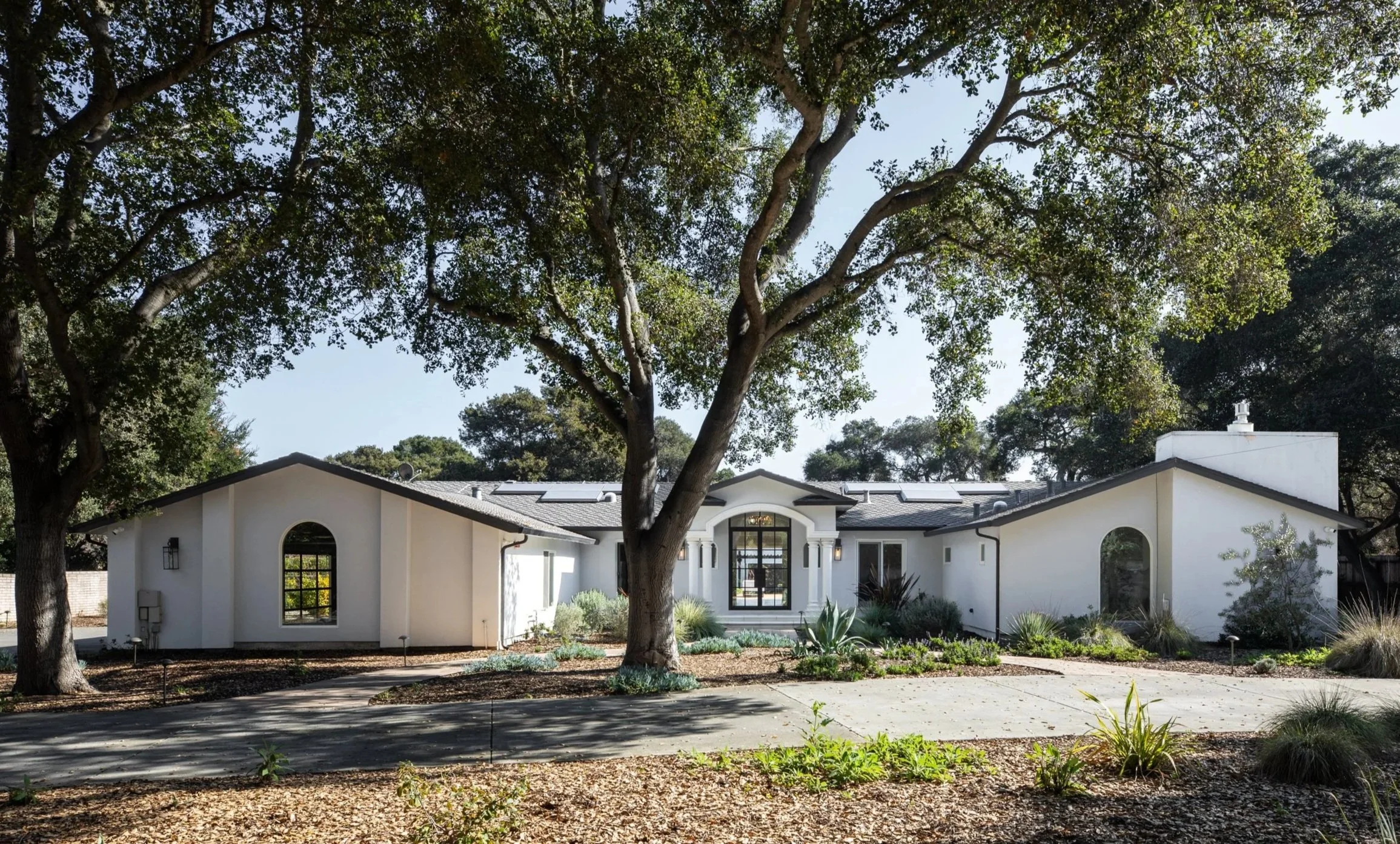 212 Oak Grove Avenue