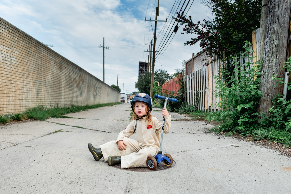 Milo in the Alley No watermark-1.jpg