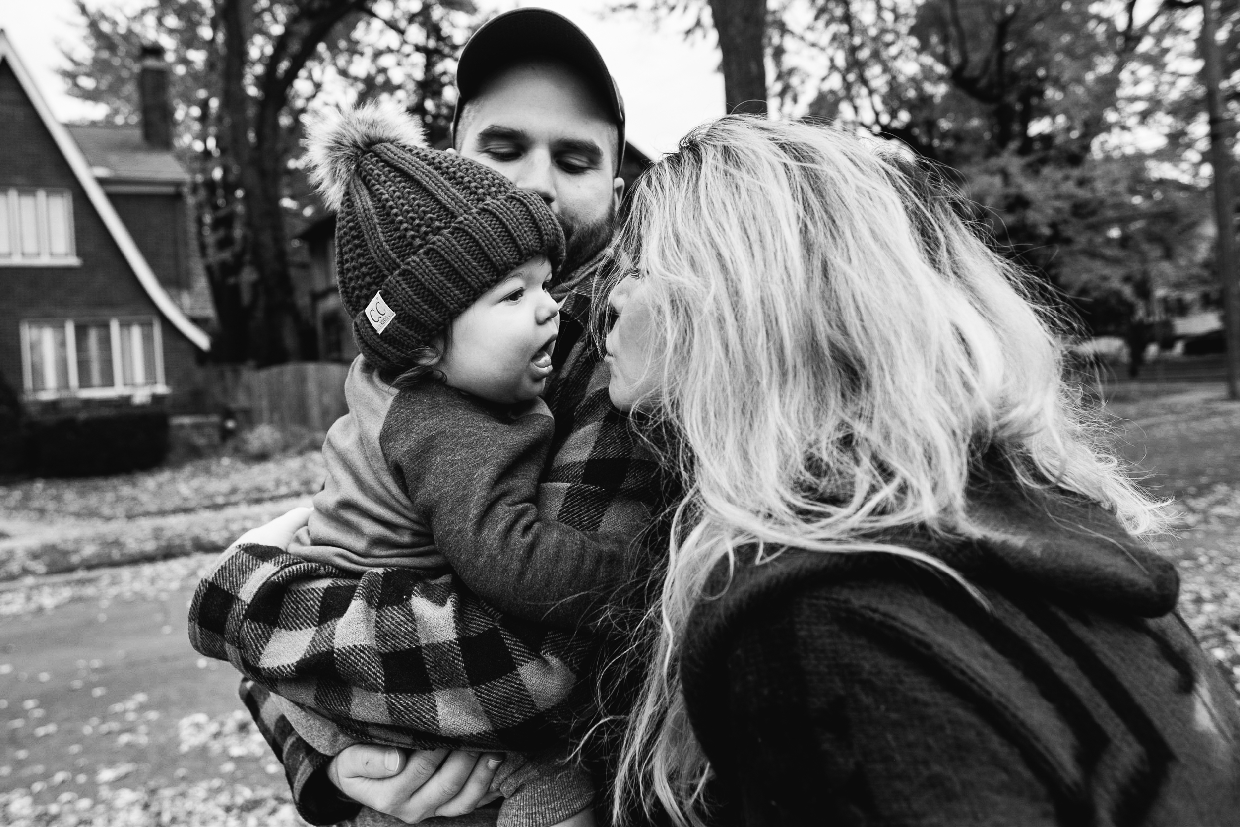 Baby kisses. Royal Oak Family Photographer. Detroit Family Photographer.