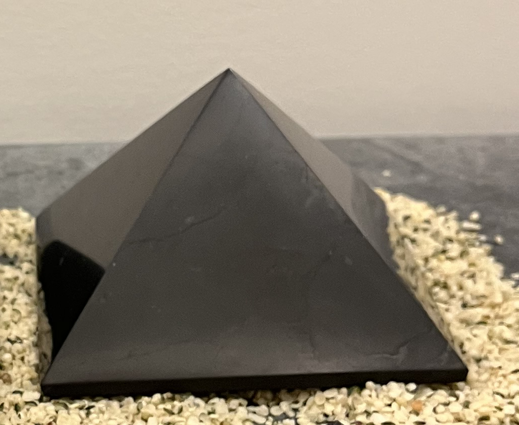 Shungite-Pyramid-Medium.png