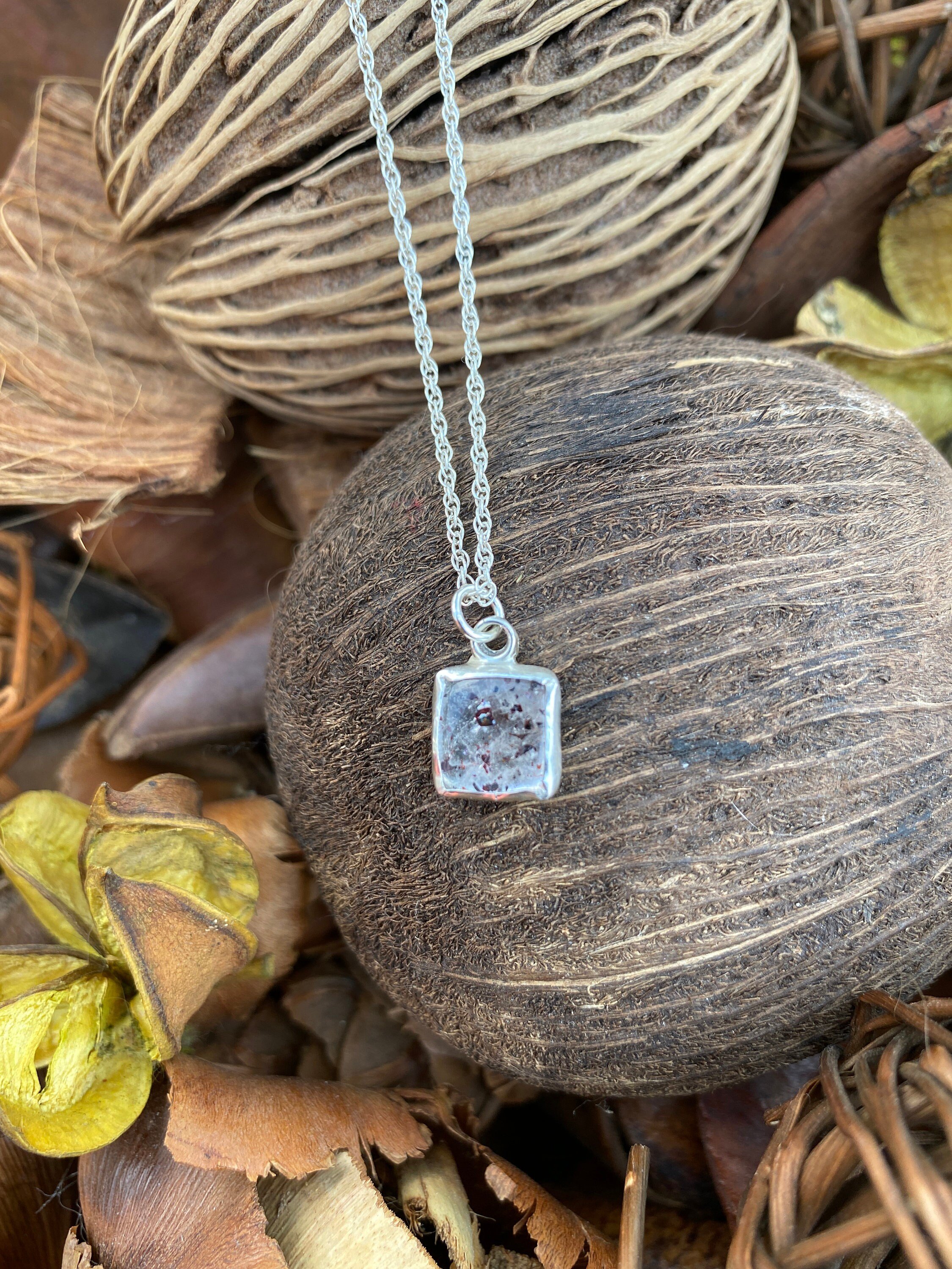 https://i.etsystatic.com/5467971/r/il/2eb991/2559674161/il_fullxfull.2559674161_8333.jpg
