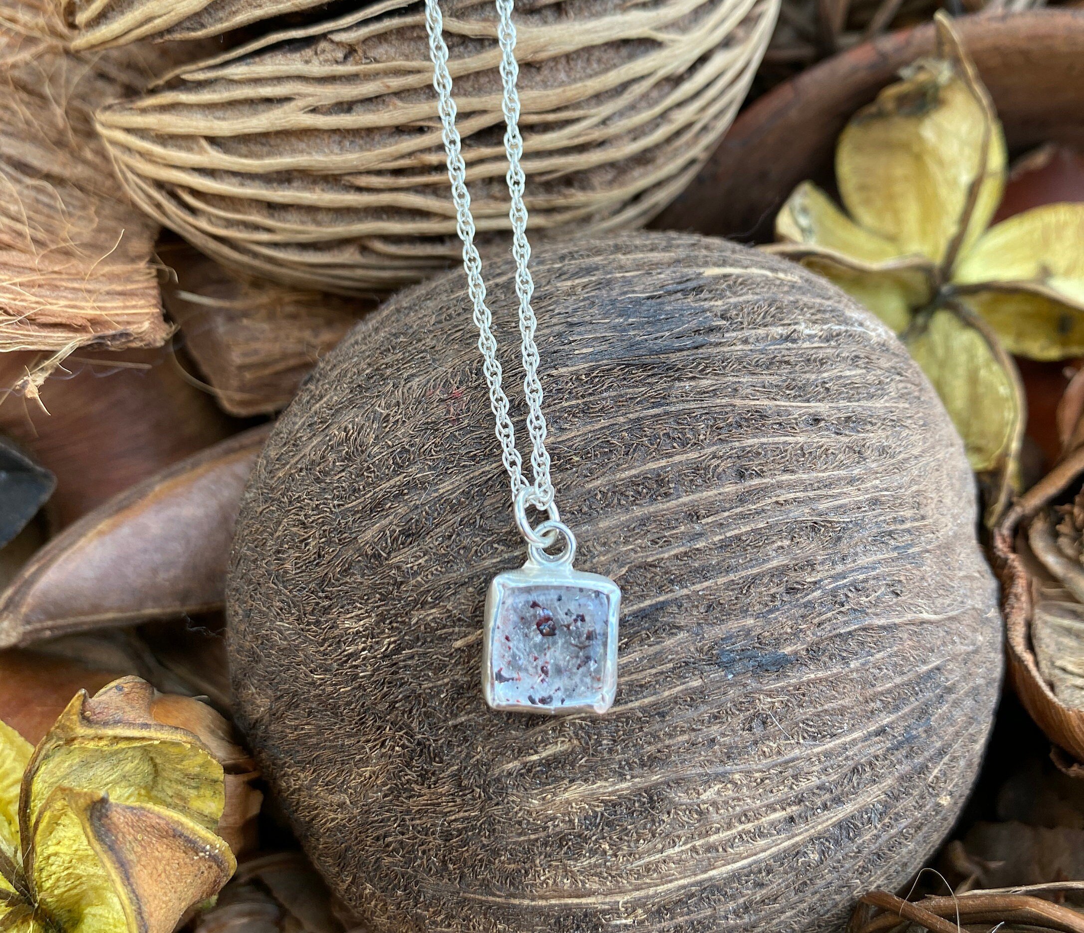https://i.etsystatic.com/5467971/r/il/330160/2512005580/il_fullxfull.2512005580_8vu1.jpg