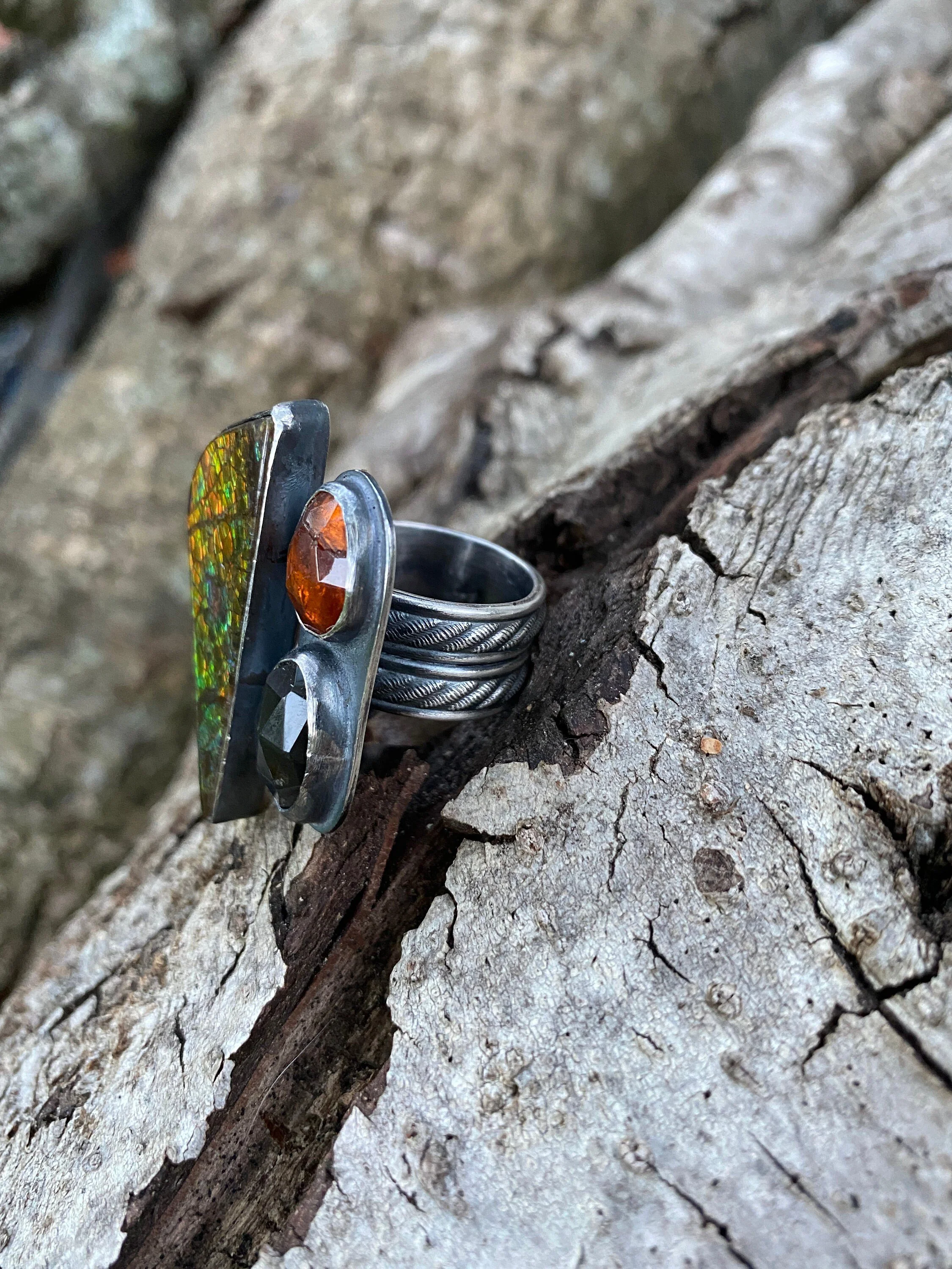 https://i.etsystatic.com/5467971/r/il/6982e8/2552387947/il_fullxfull.2552387947_9w29.jpg