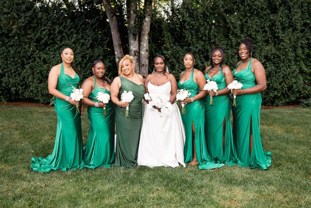 Avenir wedding photographer, Walpole, MA — bride with bridesmaids holding white orchid and rose bouquets