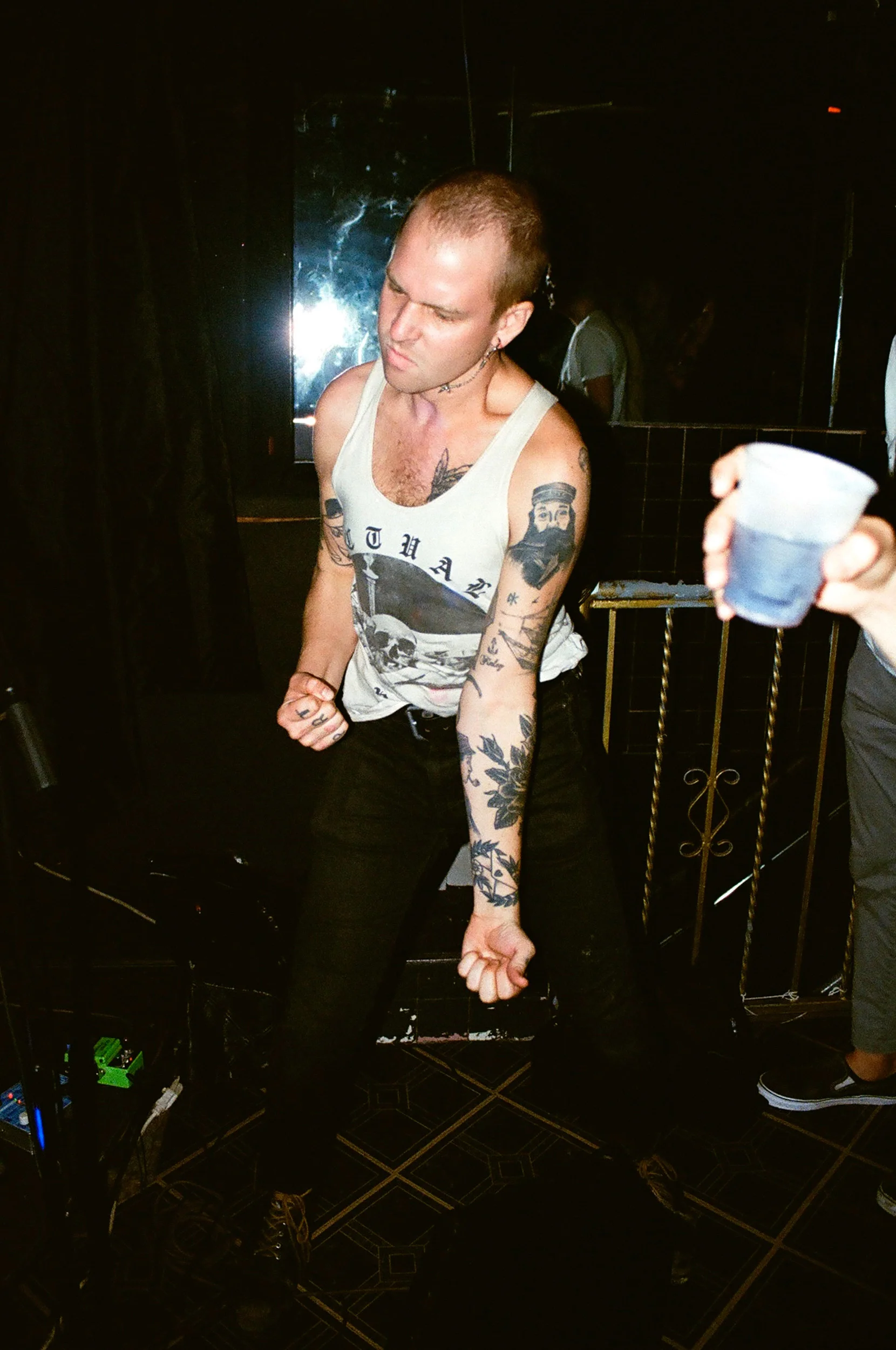 07_sullivan-punk.jpg