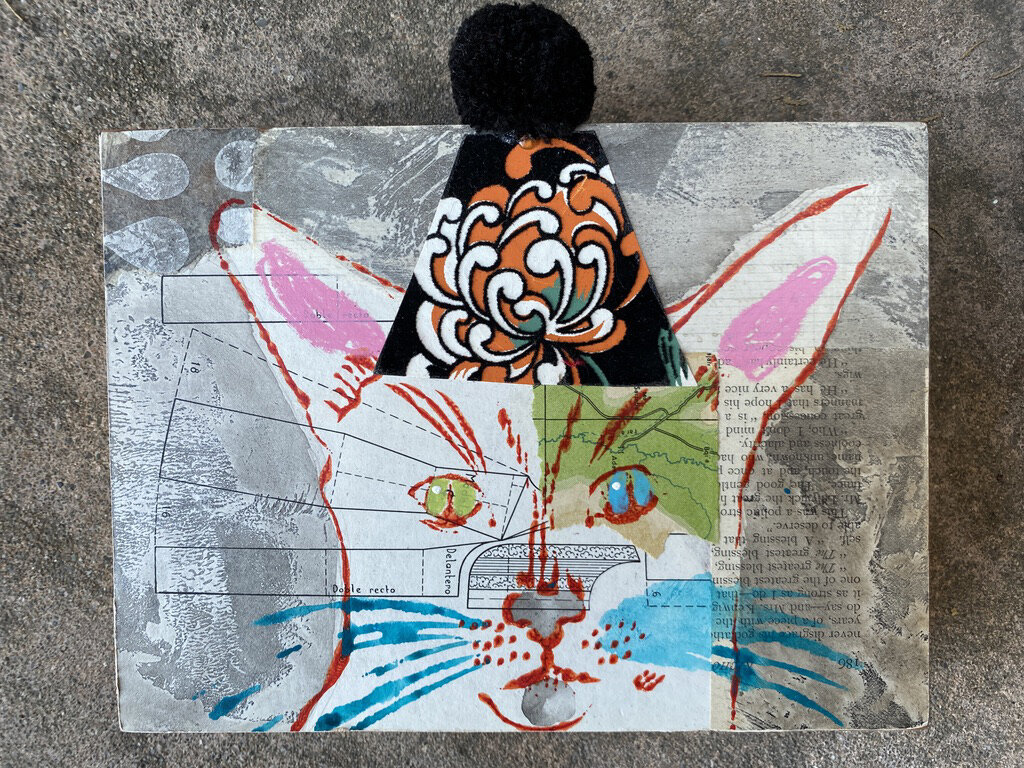 La Chatte Francaise, The Serious French Cat