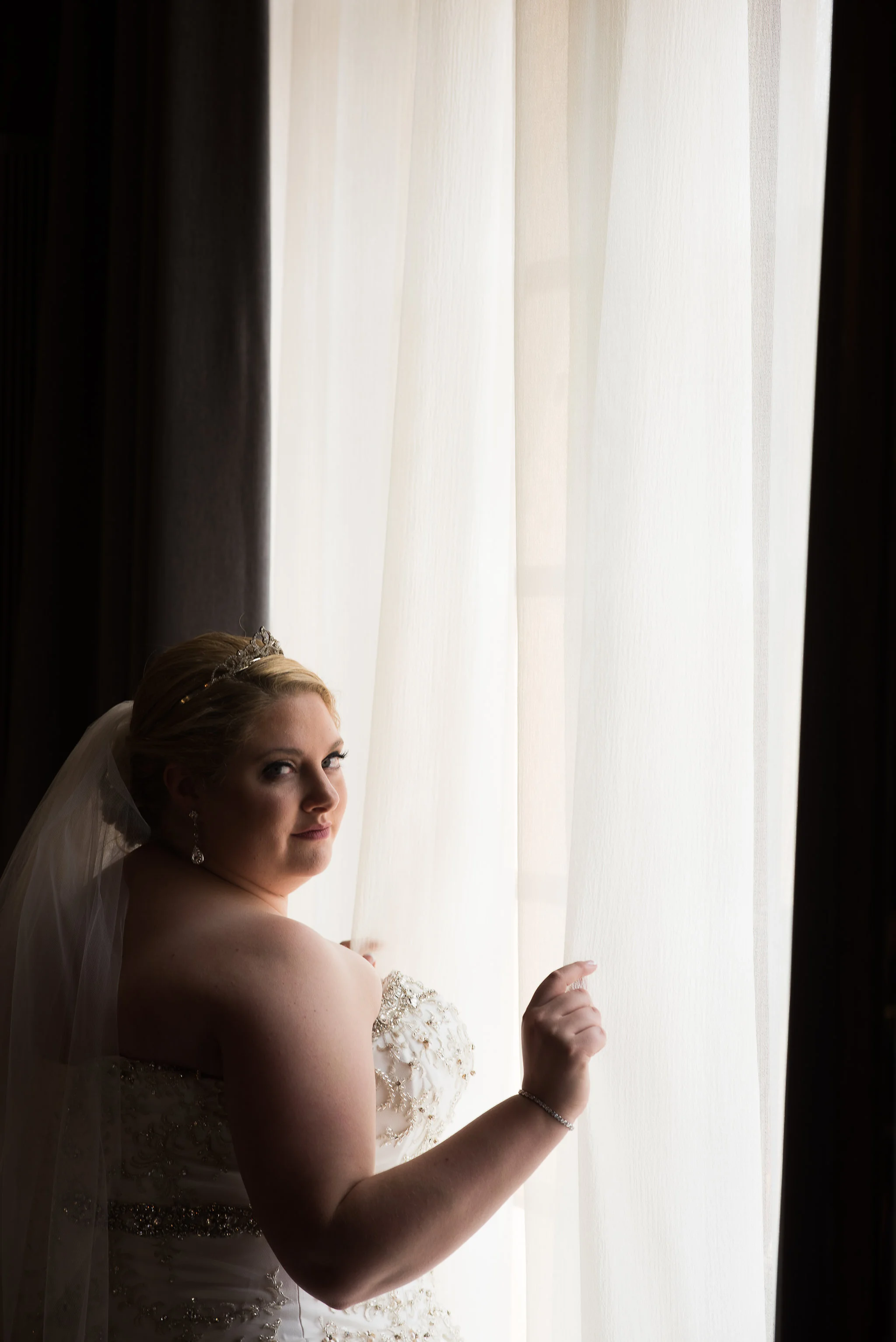Amanda+Jonathan_WeddingBrideandGroom-35.jpg
