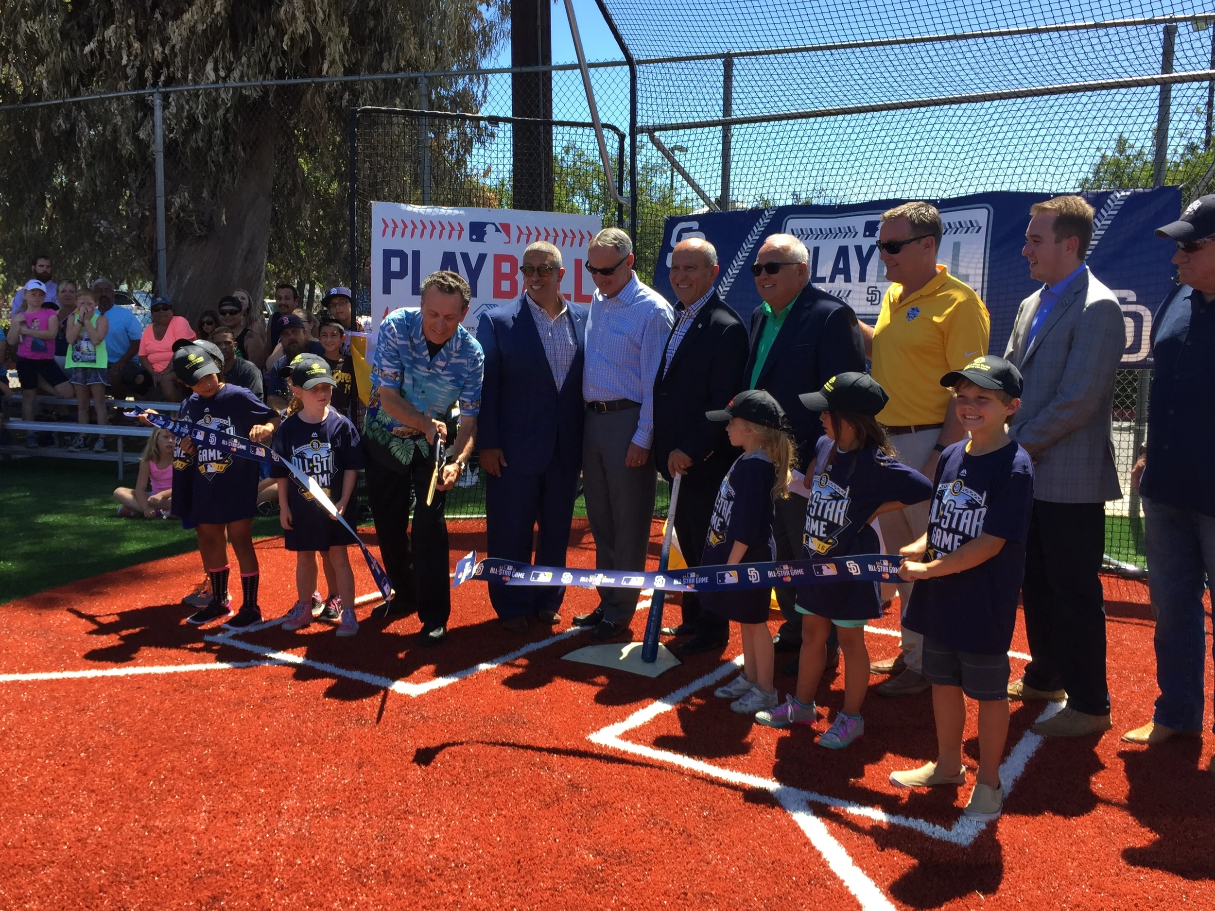 Commissioner Manfred introduces All-Star legacy projects