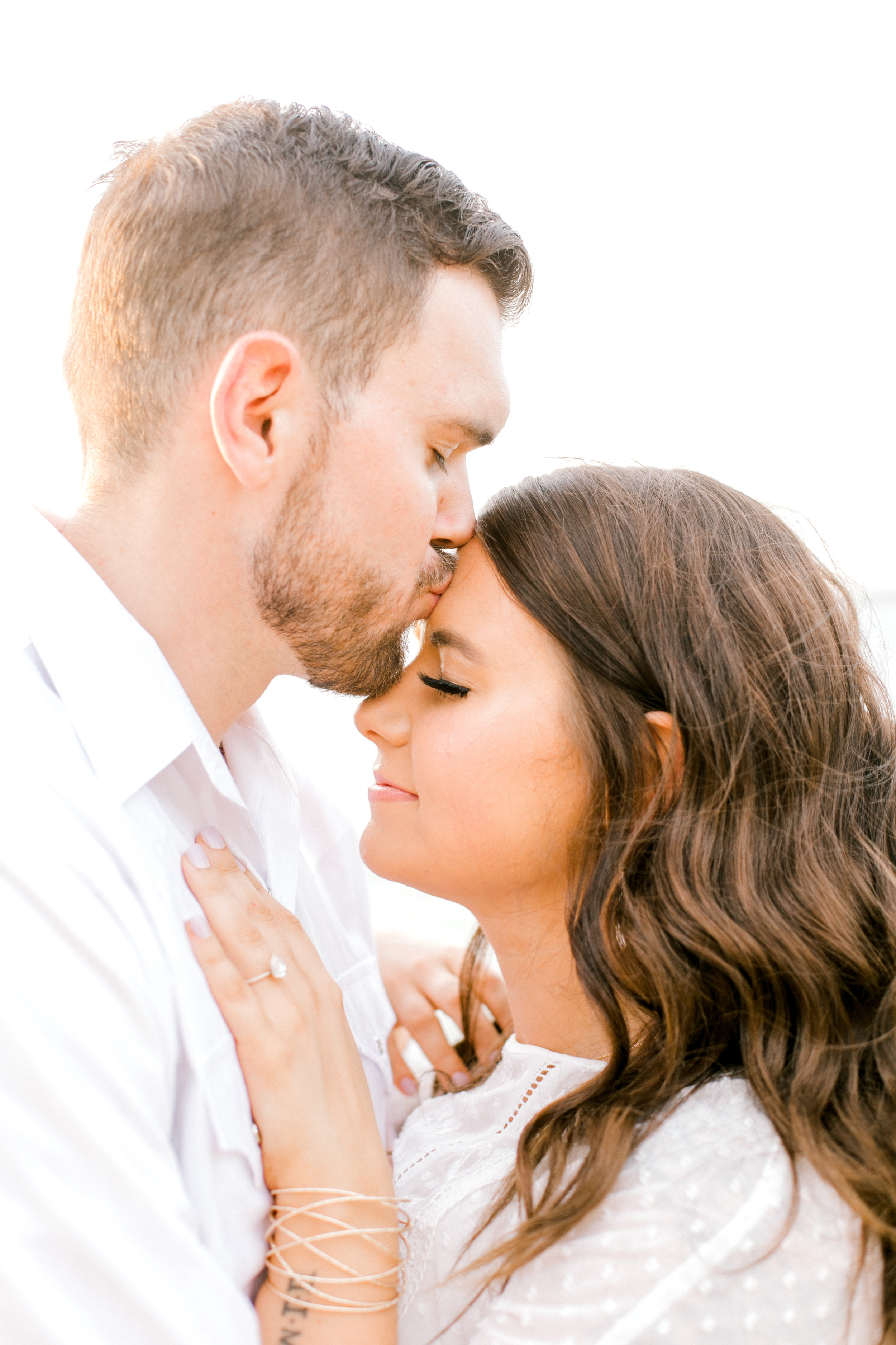 Lindsey &amp; Caleb | Grapevine Lake Engagement Session