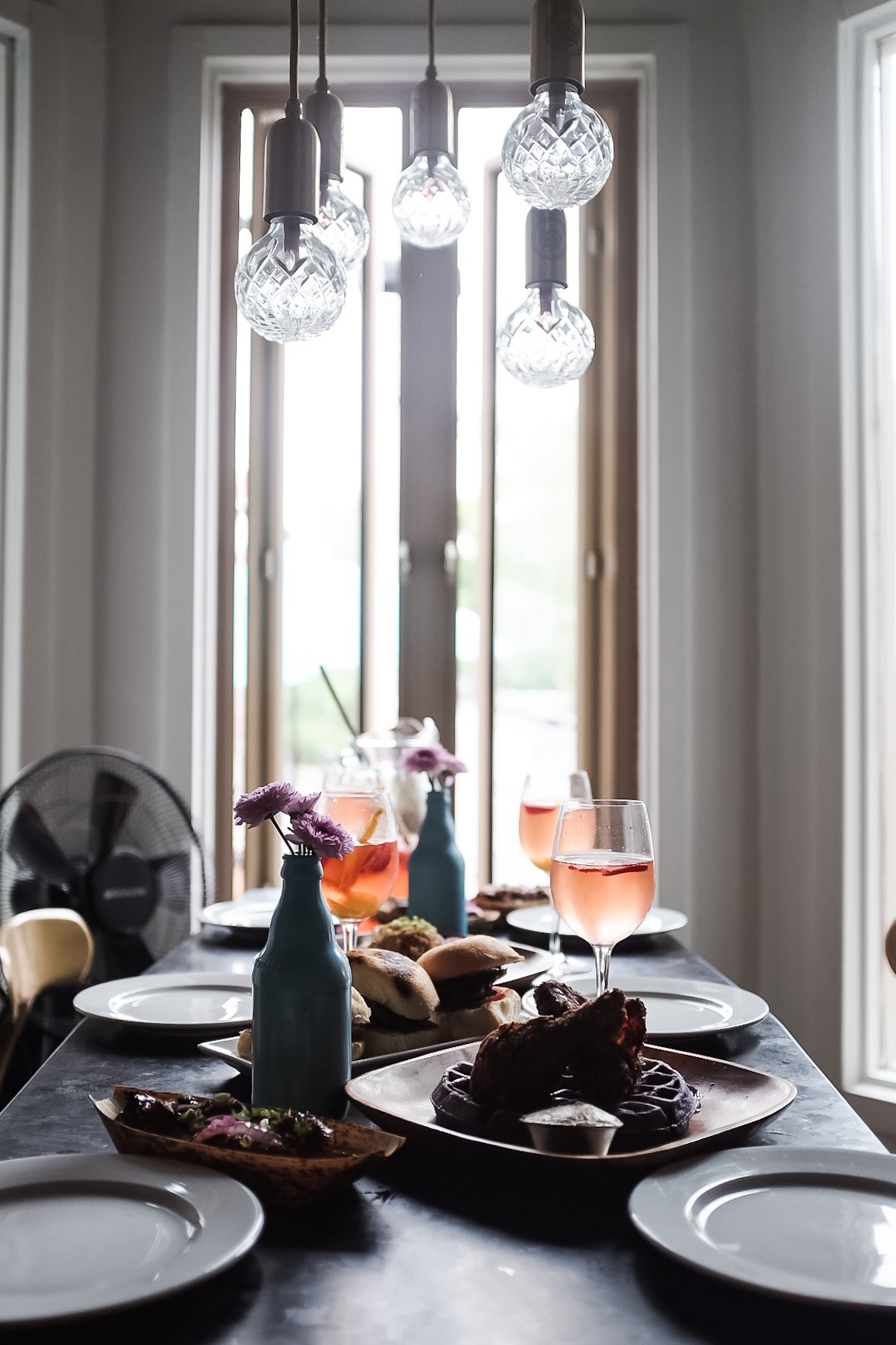 The settings of a wonderful dinner.