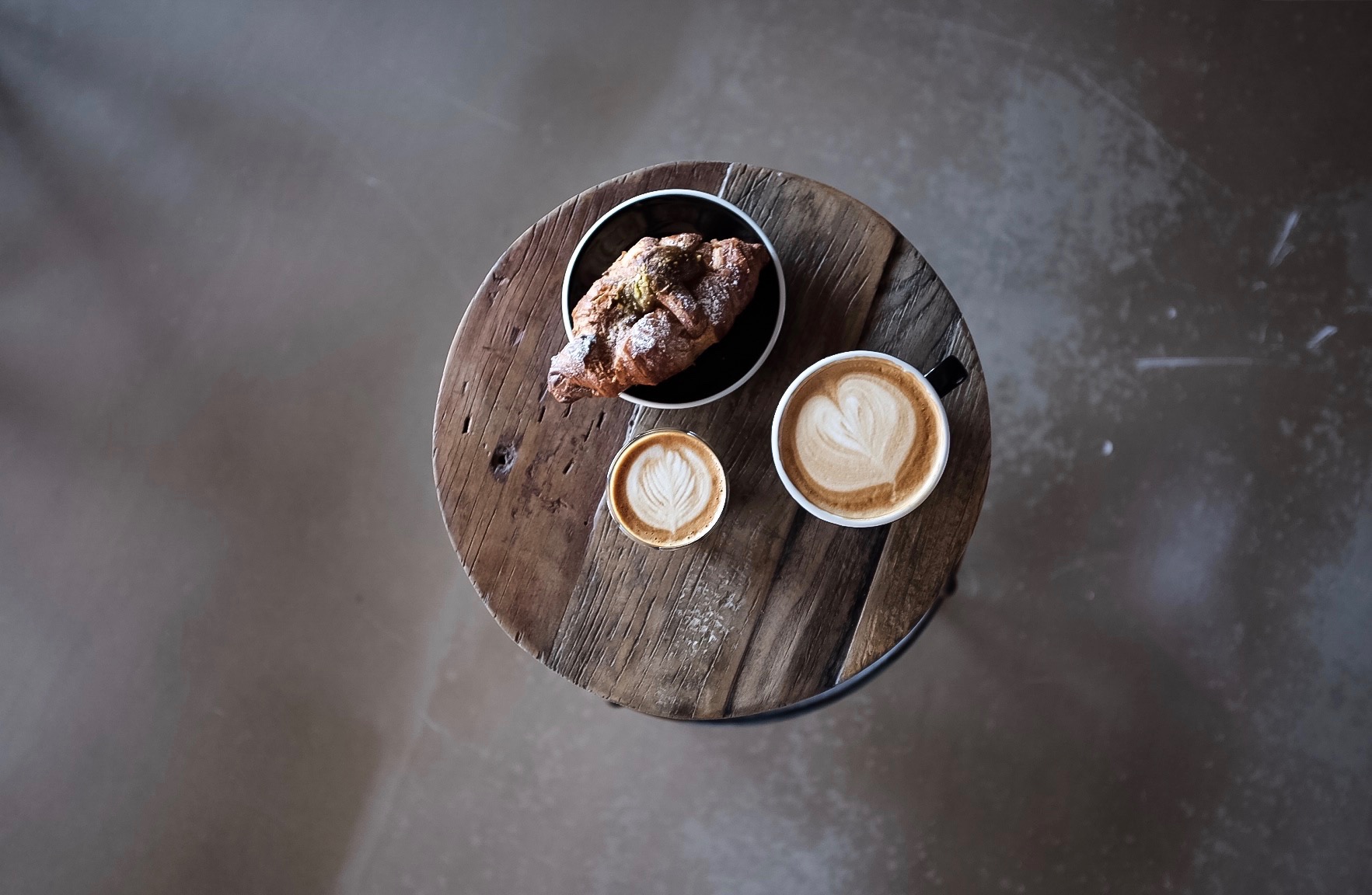 A selection of Delysées pastries are available along with a rotating array of high quality roasters.