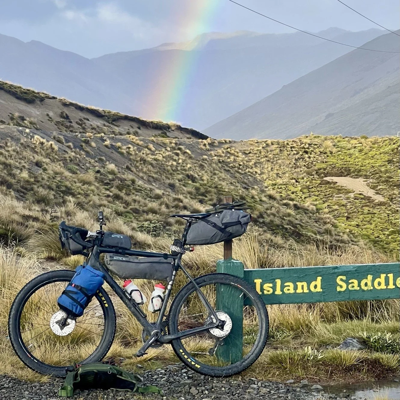 Damian Stones and his Hakka MX - The long commute