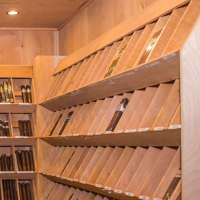 COME CHECK OUT OUR NEW HUMIDOR‼️💨
.
.
..... 👴🏽🎩🗽🔥AT PAPA JUAN CIGARS, WE PRIDE OURSELVES TO OFFER YOU OUR NEW LINE OF CRAFT, DOMINICAN MADE PREMIUM CIGARS, WHICH INCLUDE A SELECTION OF TOP QUALITY WRAPPERS, FILLERS AND BINDERS FROM ALL OVER THE WORLD
.
PAPA JUAN CIGARS ENJOYS OF TWO CIGAR LOUNGES IN NEW YORK CITY; THE FIRST IN WEST HARLEM, THE OTHER ONE IN THE BRONX, A BLOCK AWAY FROM THE FAMOUS YANKEE STADIUM.