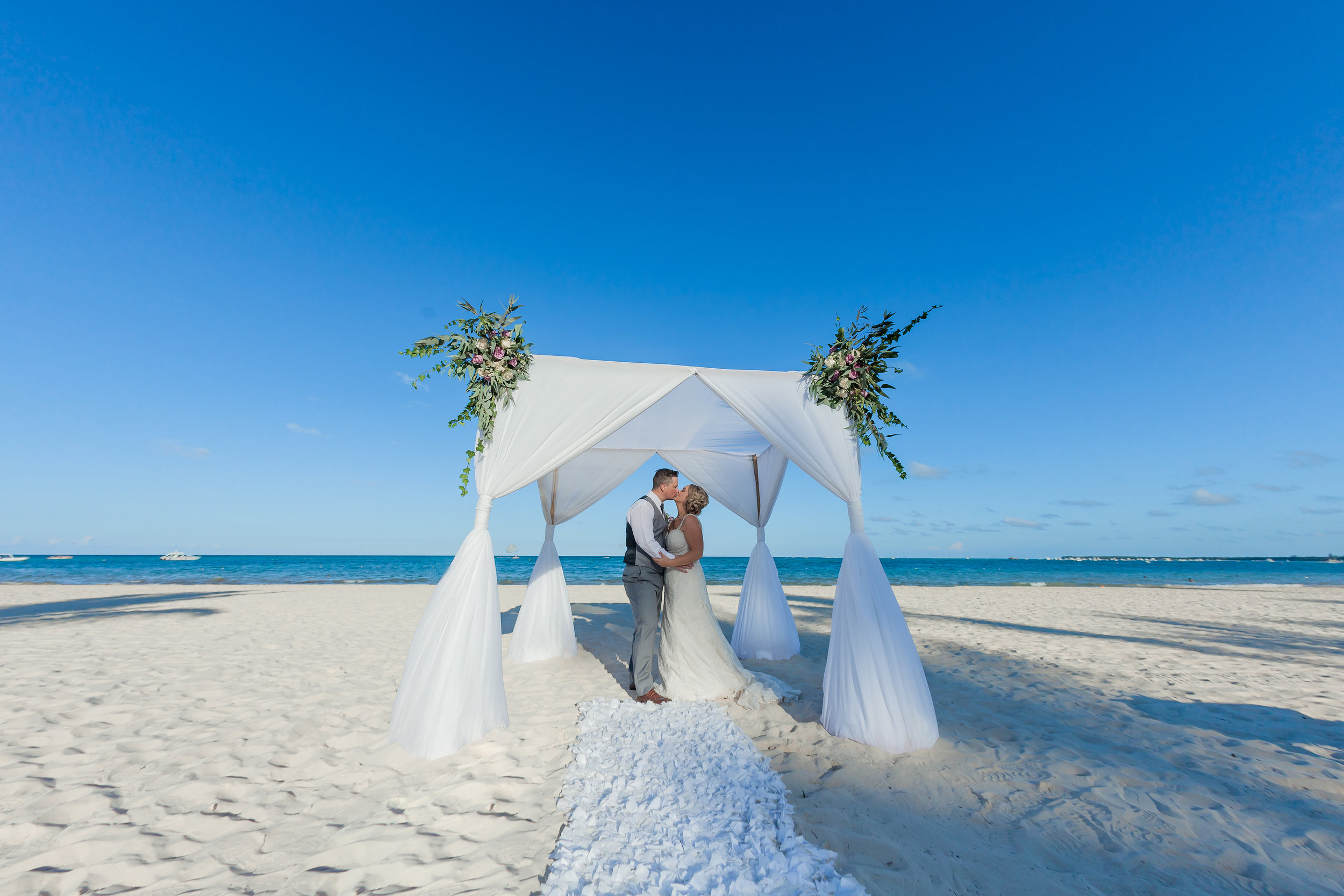  Don't know where to start planning your destination wedding? We do!   Let’s Get Started  