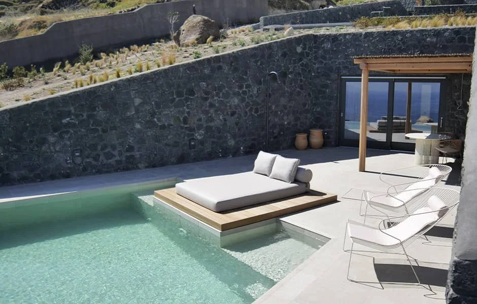 isimar-outdoor-furniture-santorini-lithi-luxury-retreat-residential-project-02.jpg