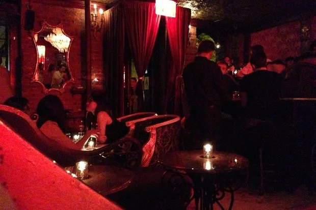 Picture of Guests at The Bourgeois Pig.jpg