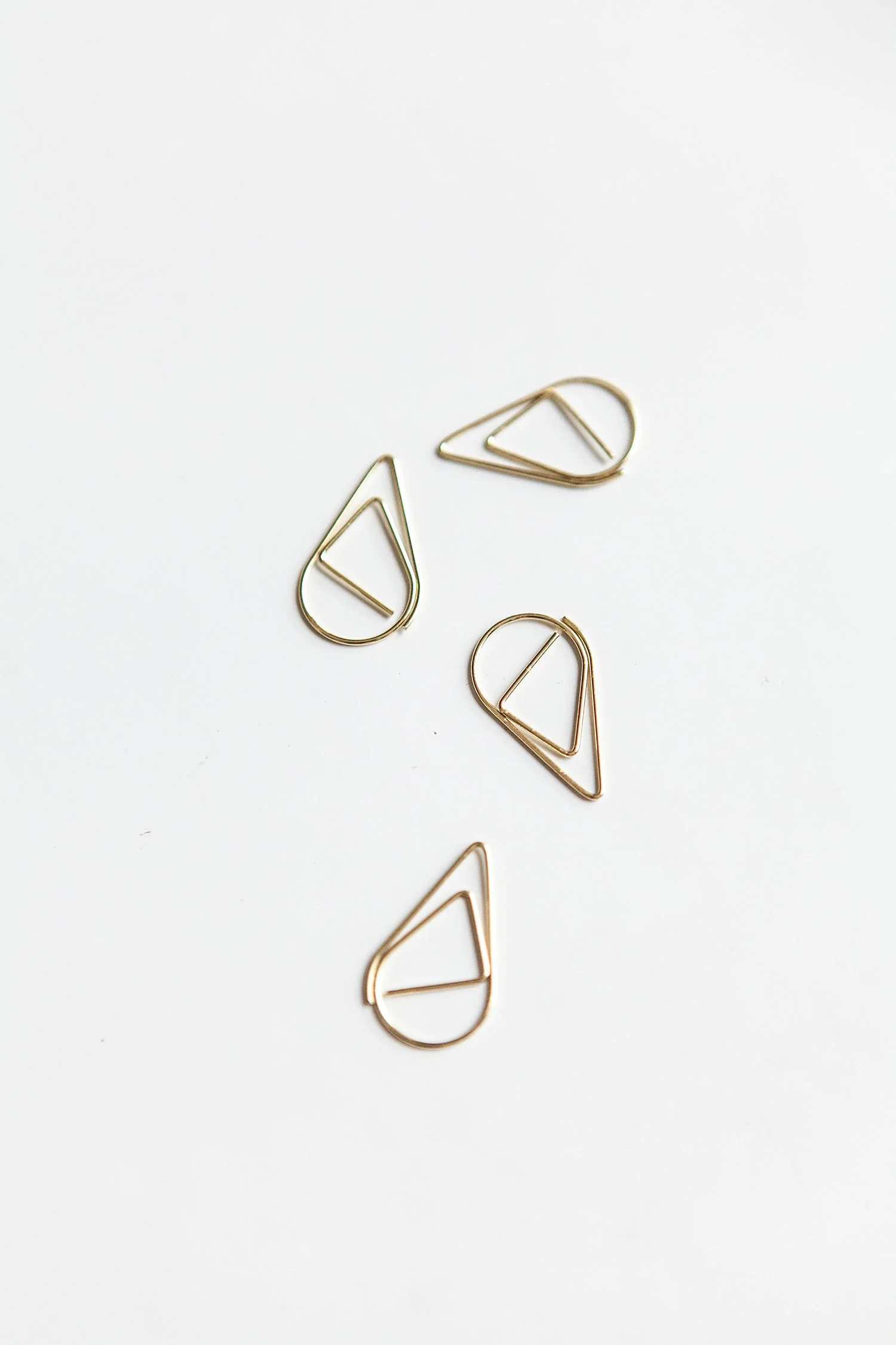 1500-Gold-Raindrop-Paperclip.jpg