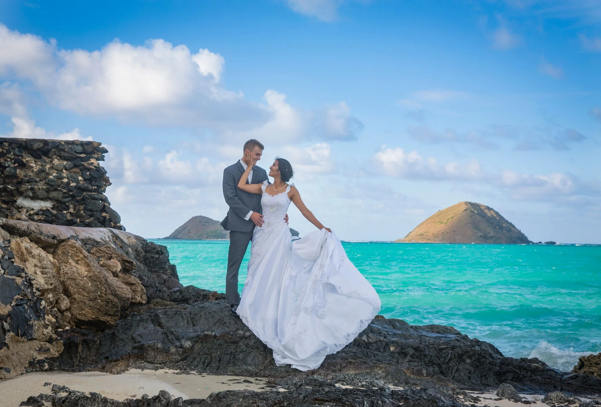 Photo by Pure Media Hawaii Wedding