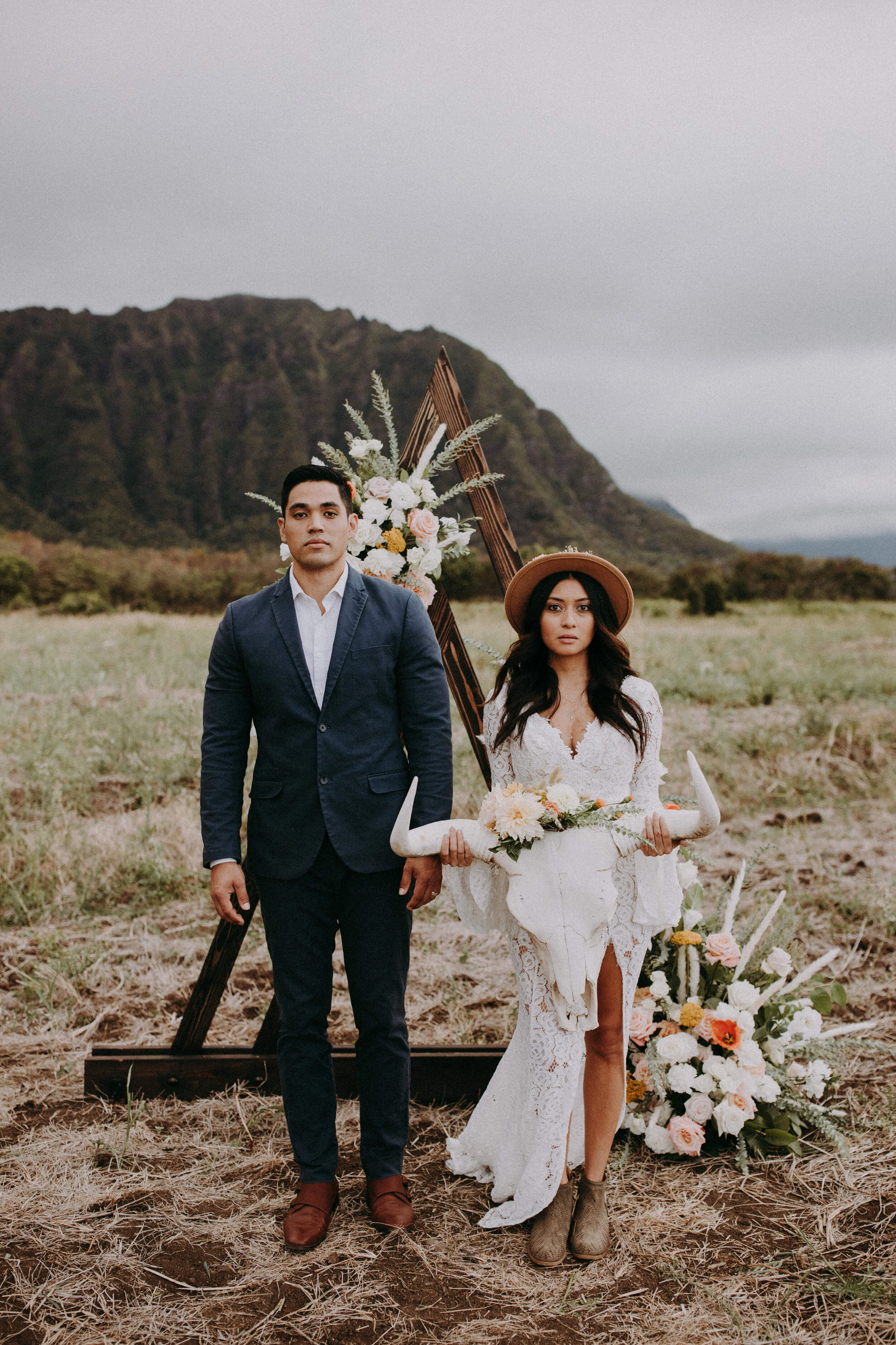 Hawaii elopement couple | Ever After Moments