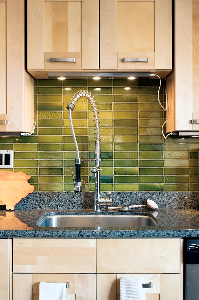 Kitchen tile.jpg