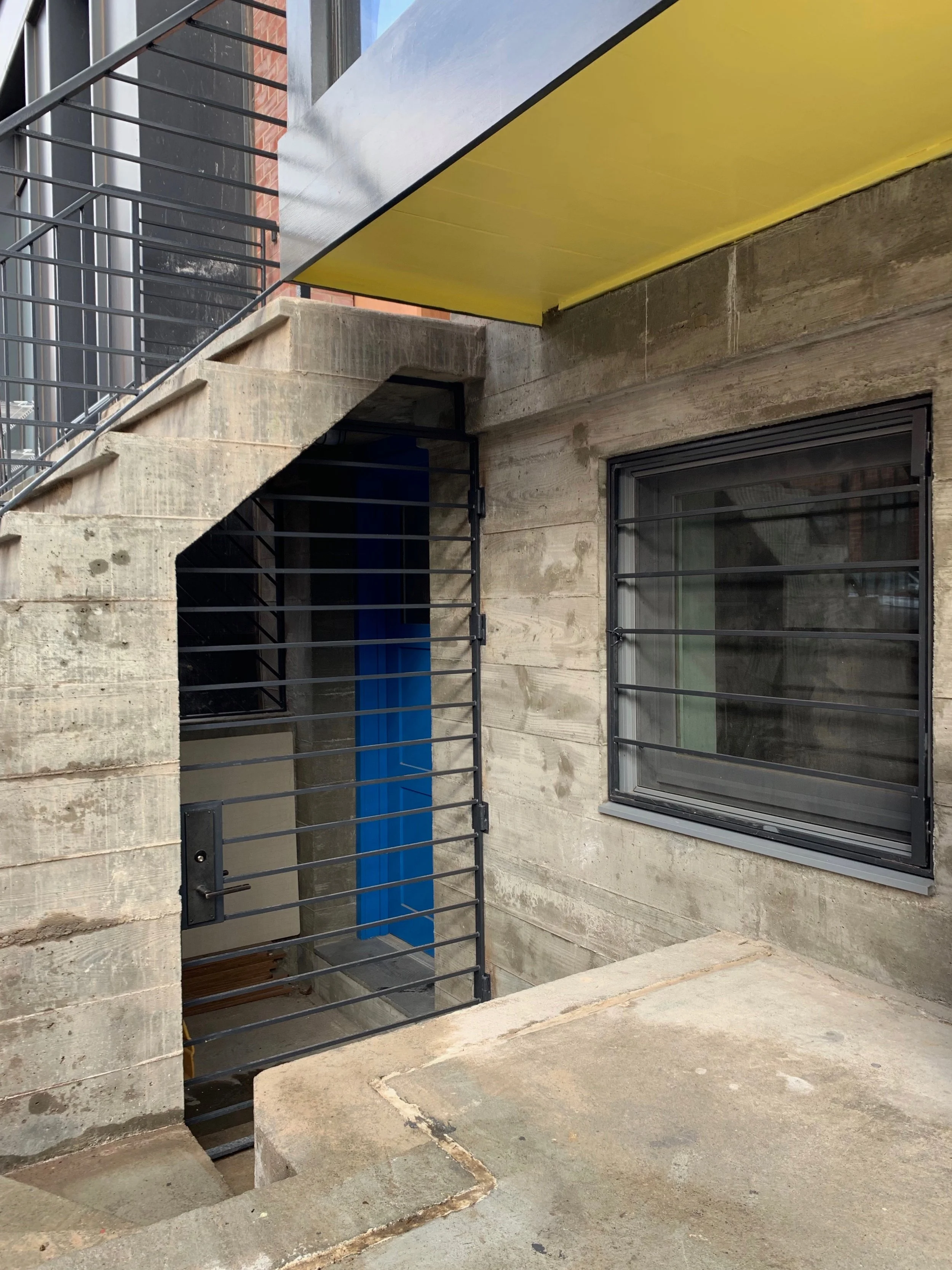 Front courtyard.jpeg