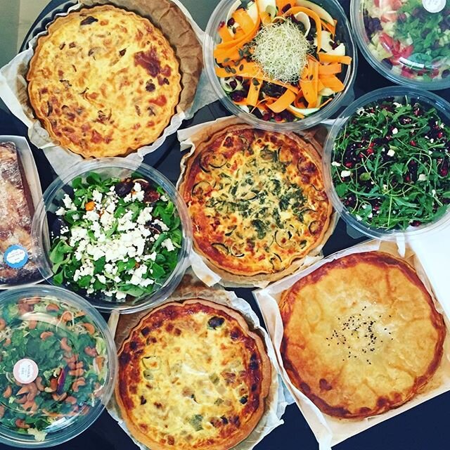 #commandeaemporter #quiche #salade #tourte #tiffaitmaison #traiteur #traiteuradomicile #traiteurparis #catering #cateringparis  #venteaemporter