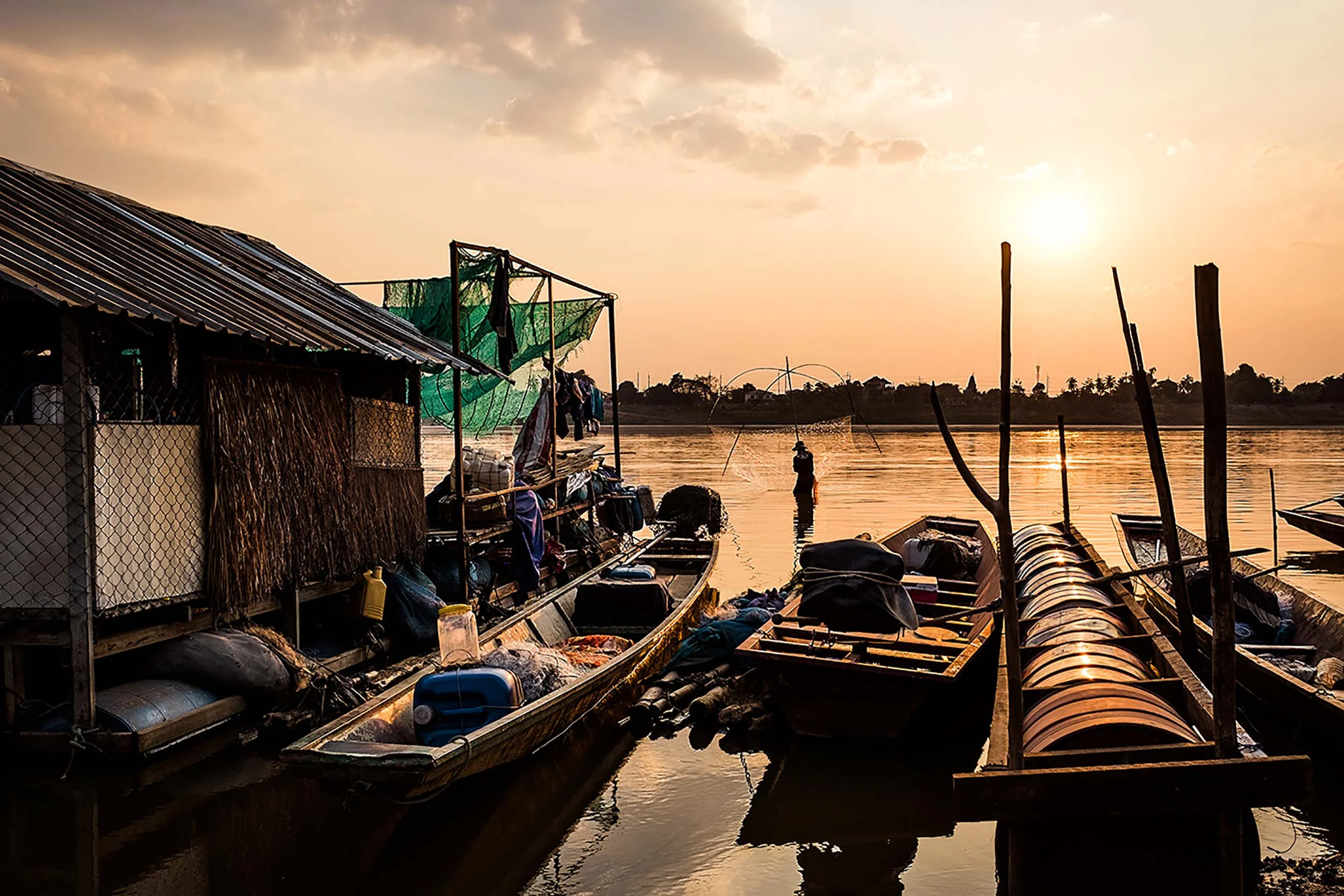 Mekong Fishing
