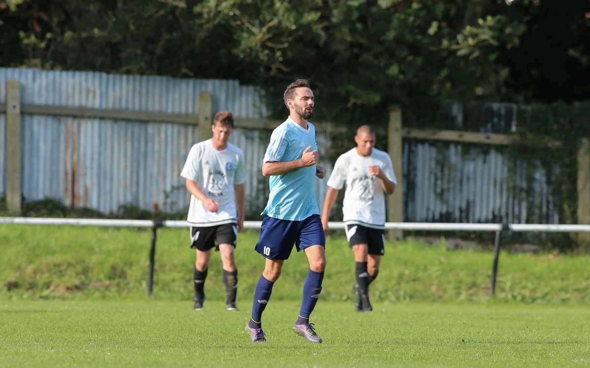 Declan Hartigan continued his hot streak in front of goal having also netted twice for the Reserves during the week