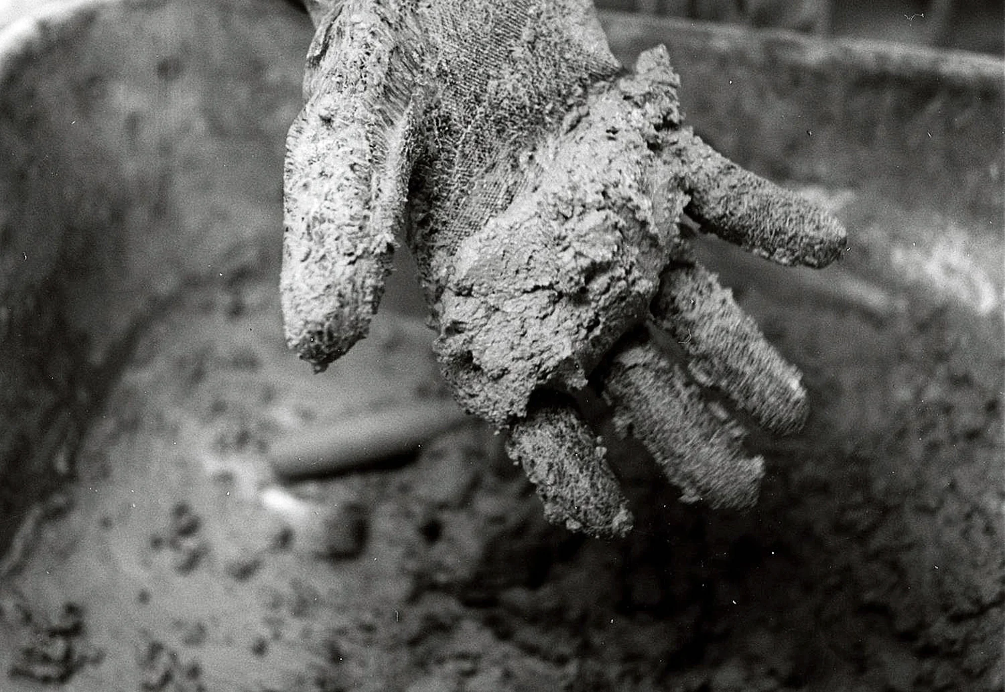 Skulpturfabriken - miljöbild - Hand.jpg