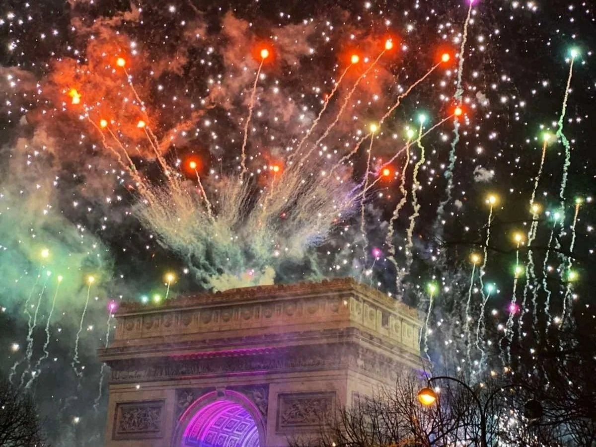 Pariz NG.jpg