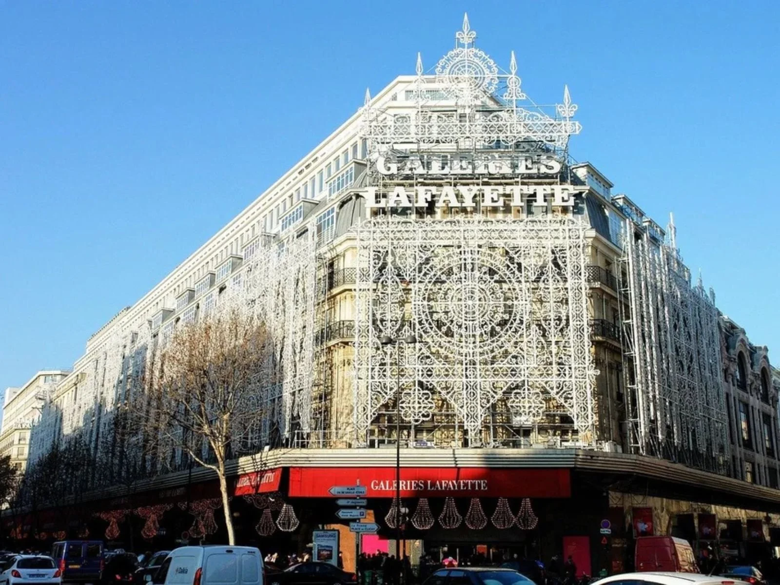 Putovanje Pariz i Diznilend(doplata) Osmi mart avio