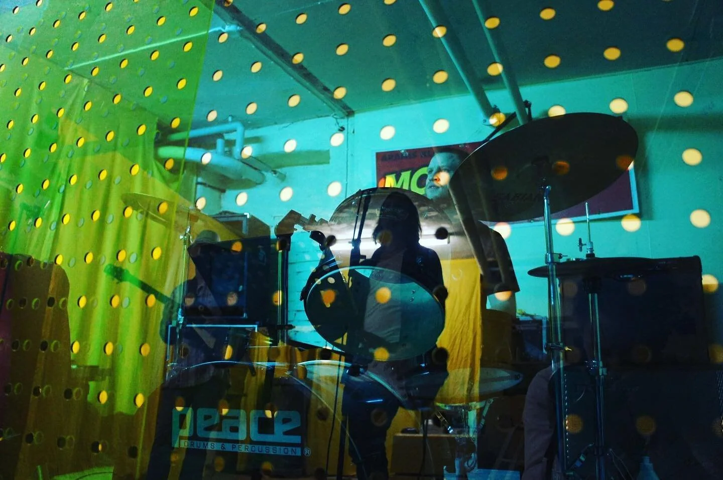 Throwback to our groovy rehearsal room in #j&auml;msh&ouml;g back in 2011!