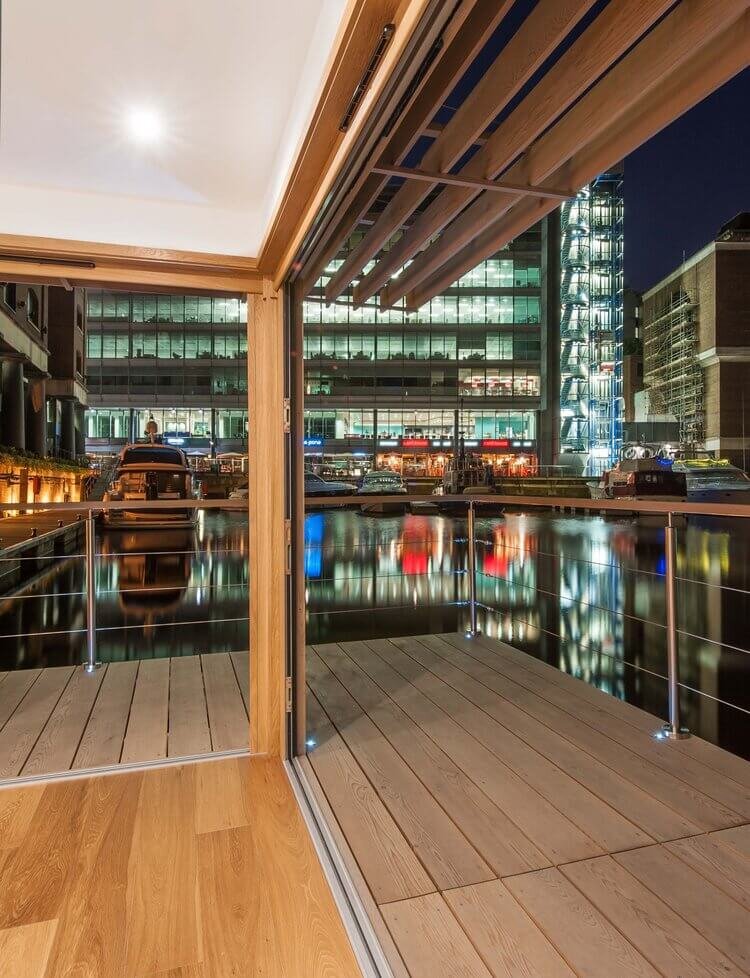 Super Cool Floating Officein Central London.jpg