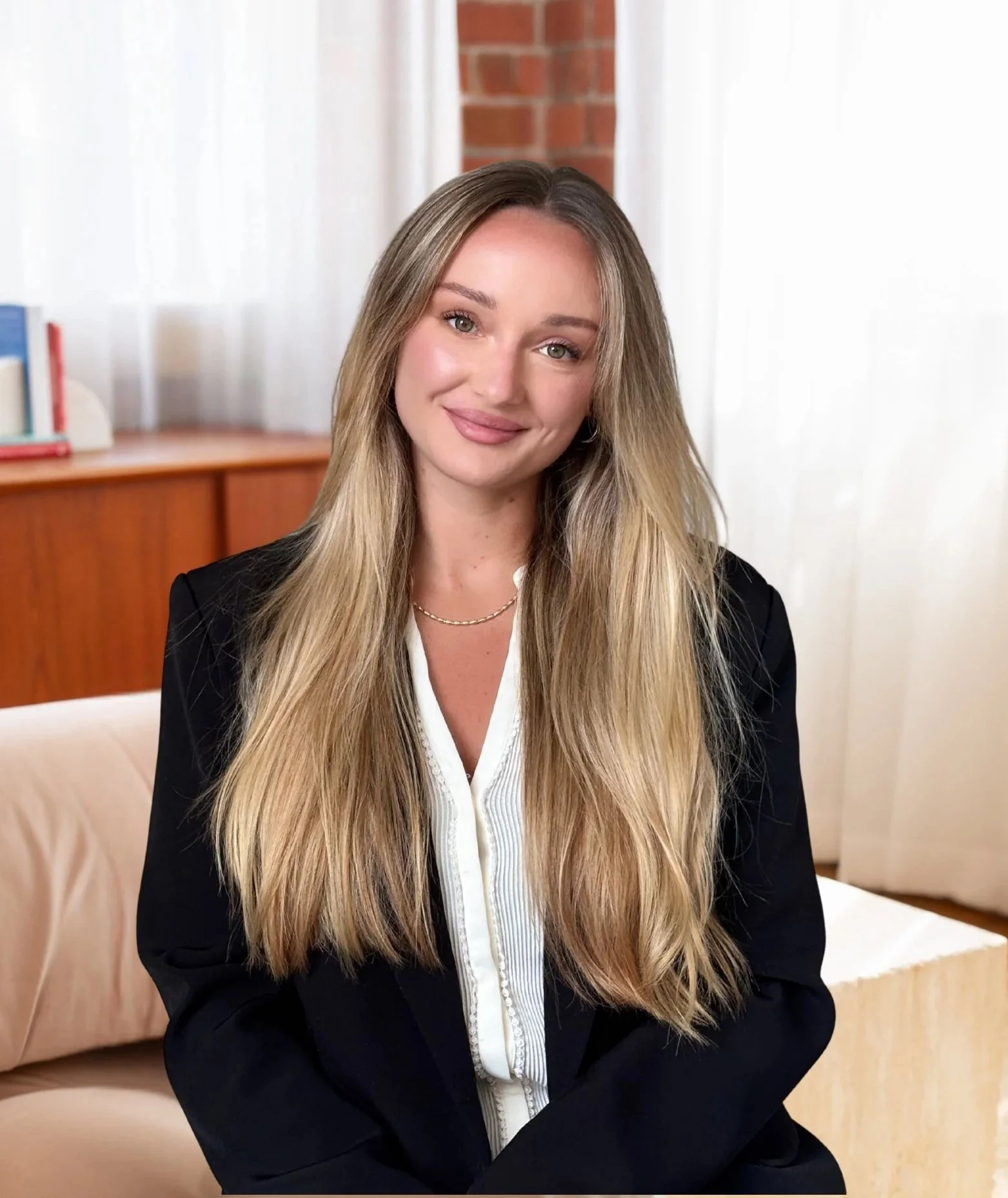 Bio pic templates - IPT site (500 x 666 px).jpg