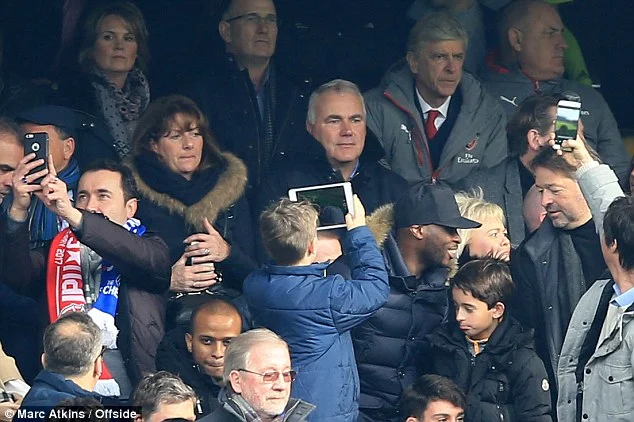 Audio Clip - Premier League Talking Points (Wenger, Chelsea, Liverpool and more) 