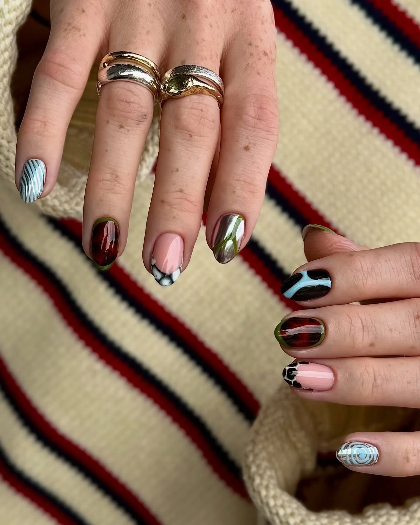 Fall is here and so is autumnal mix&rsquo;n&rsquo;match glam! 🍂🎩!

category 4 by #selfish_sasha ✨
.
.
.
.
.
.
#mixnmatchnails #nailartlondon #nailartspitalfields #nailarteastlondon #nailartshoreditch #ukranianmanicurelondon #russianmanicurelondon #