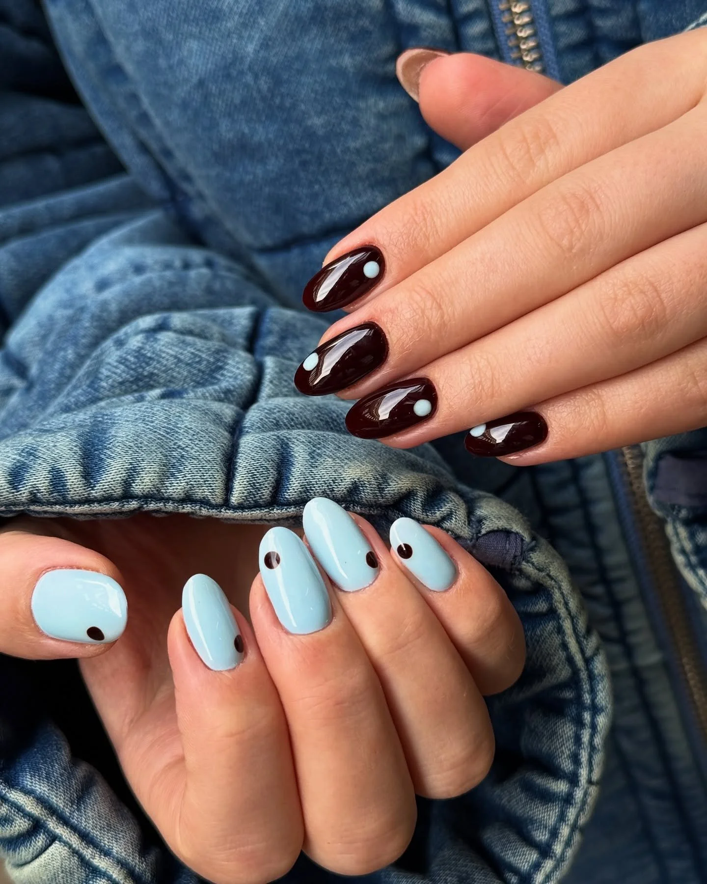 This colour combo 🤌🩵!

by #selfish_Hathi 

Book for simple art with gel or extensions and category 1 with BIAB, without gel on top. 
.
.
.
.
.
#nailartshoreditch #ukranianmanicurelondon #russianmanicurelondon #biabspitalfields #лондонманикюр #лондо