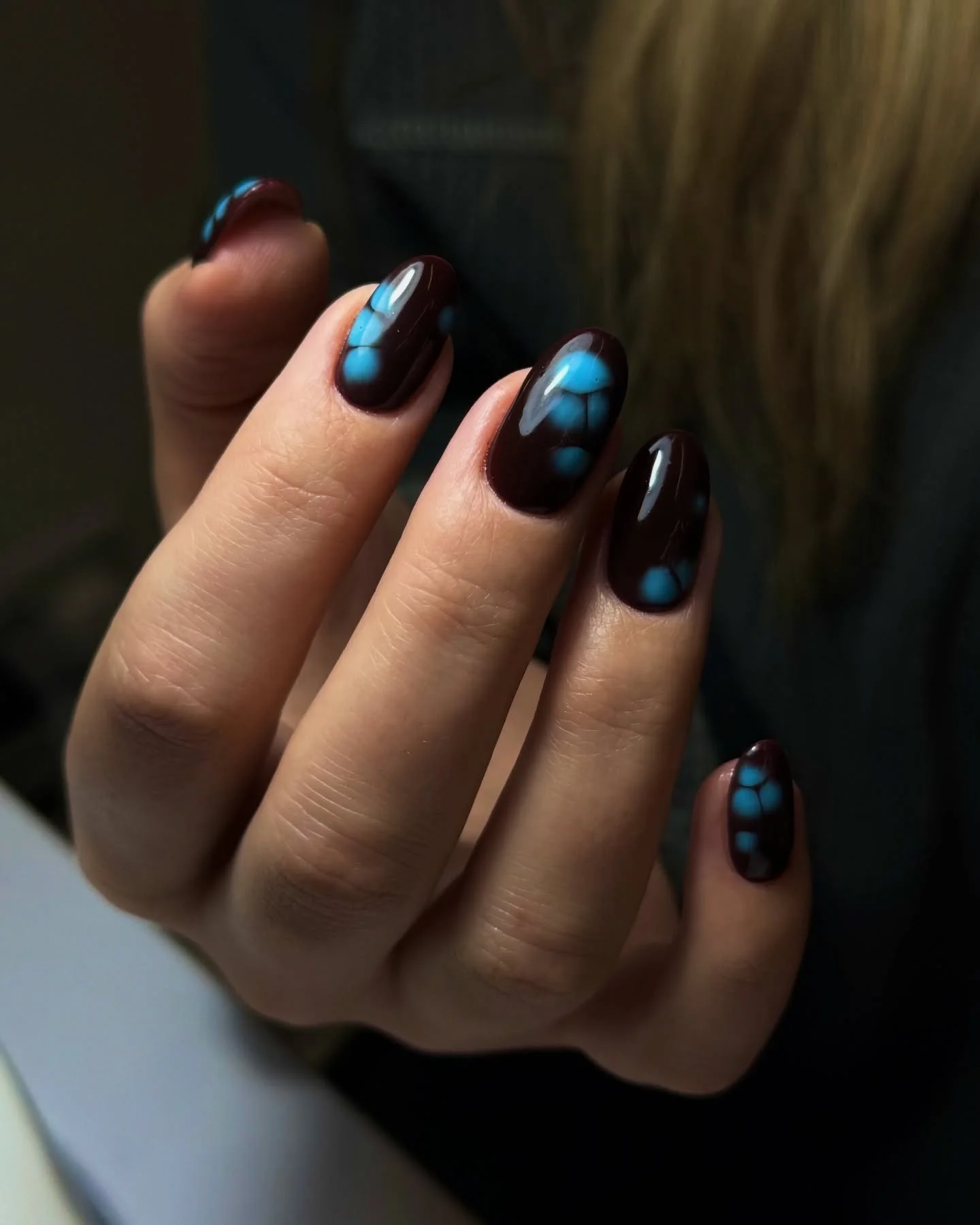 Make a powerful statement with your nails 💪🦋🫦.

By #selfish_hathi 

For BIAB please book for gel on top + category 1 art. 
For anything else, book for category 1 art.
.
.
.
.
#nailartlondon #nailartspitalfields #nailartshoreditch #ukranianmanicure