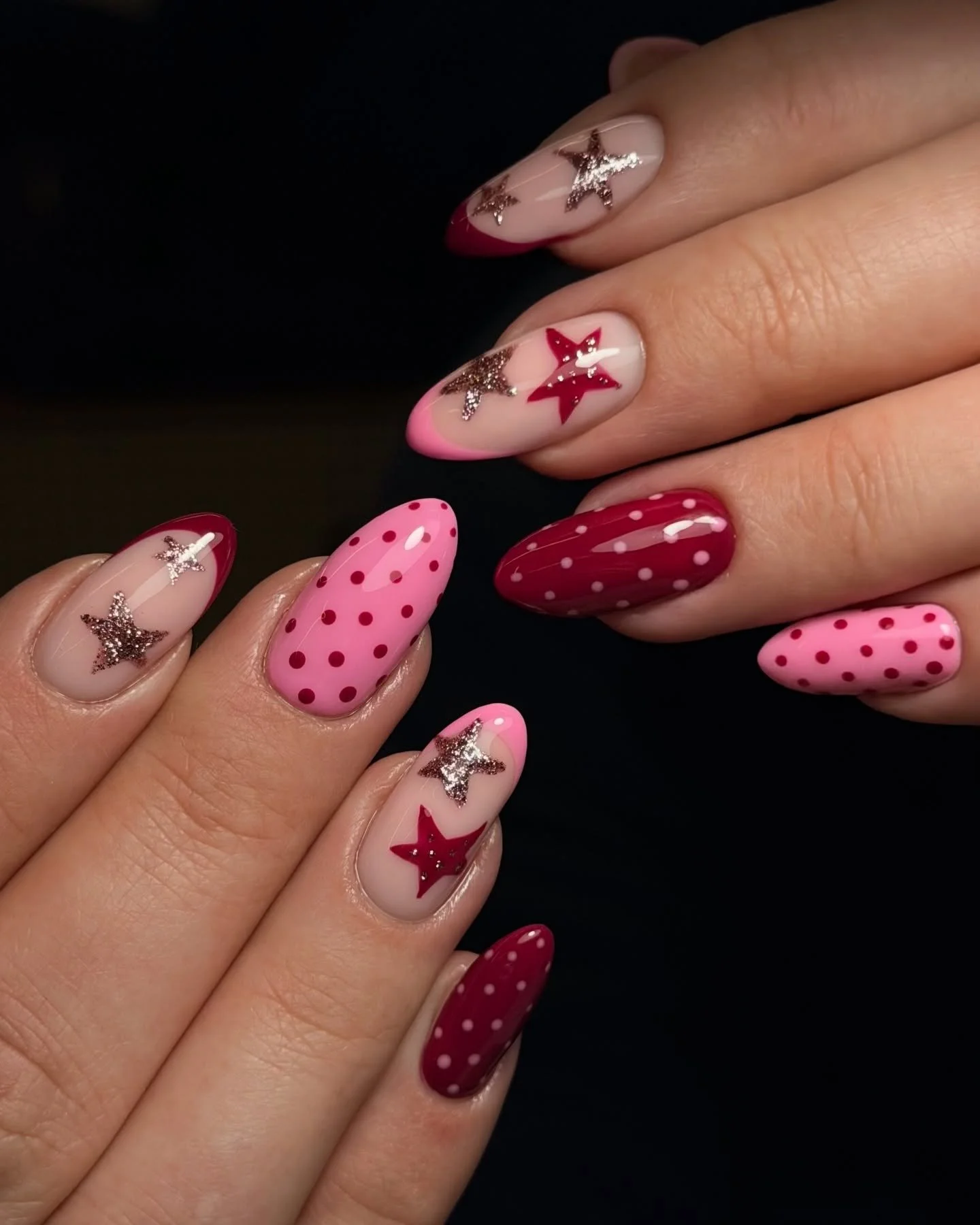 A splash of pink on your feeds 🩷🫟✨! 
by #selfish_oksana 

Book for category 2 to get this look. 

#nailartlondon #ukranianmanicurelondon #biablondon