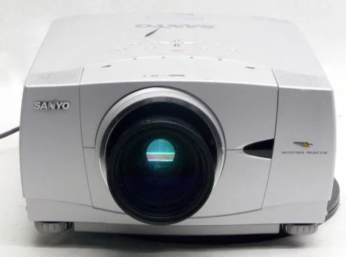 SANYO XP 55 PROJECTOR
