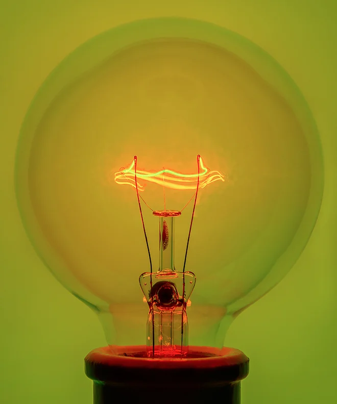 Light Bulb 2, 2018 Pigment Print