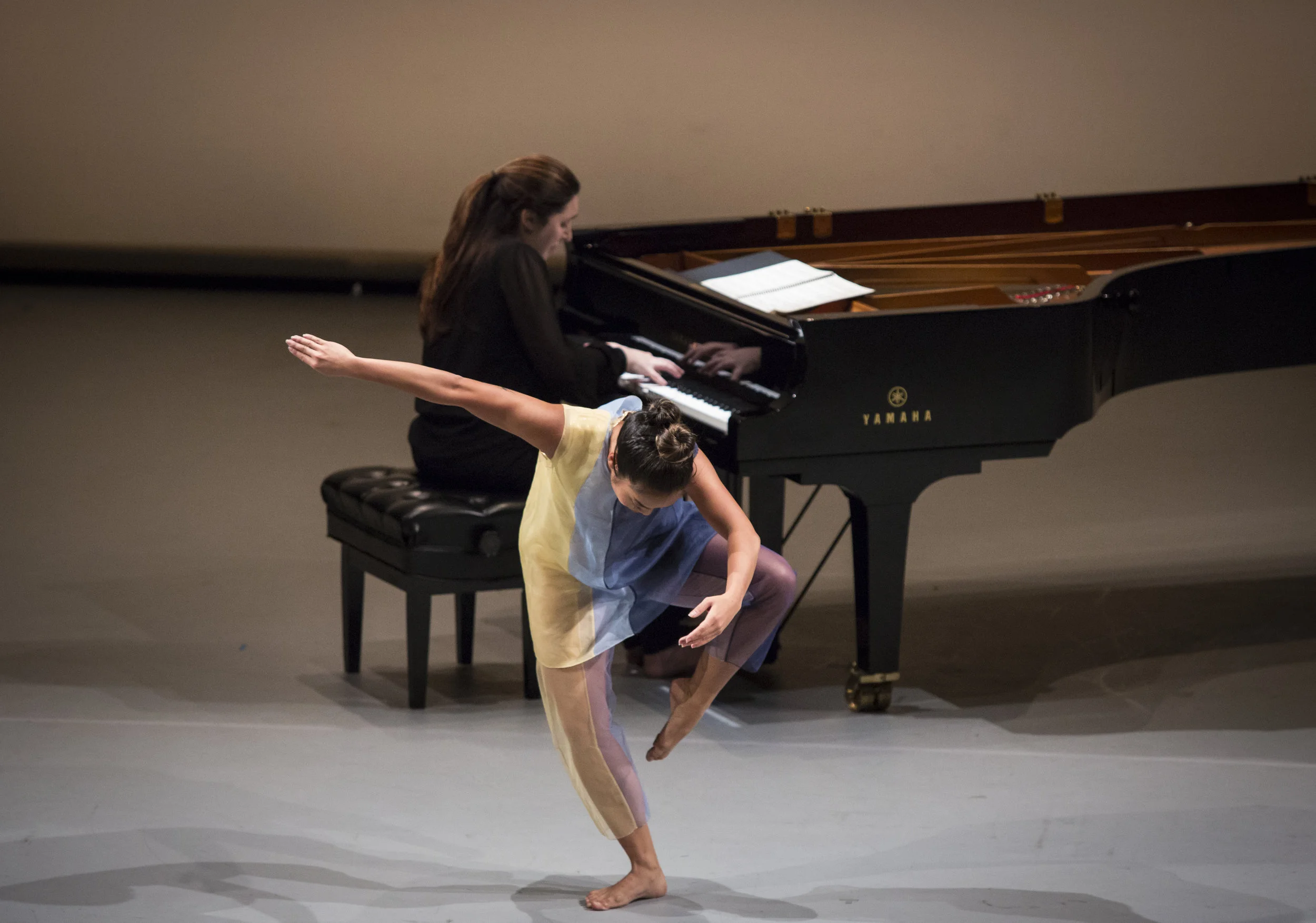 Simone Dinnerstein, Christine Flores