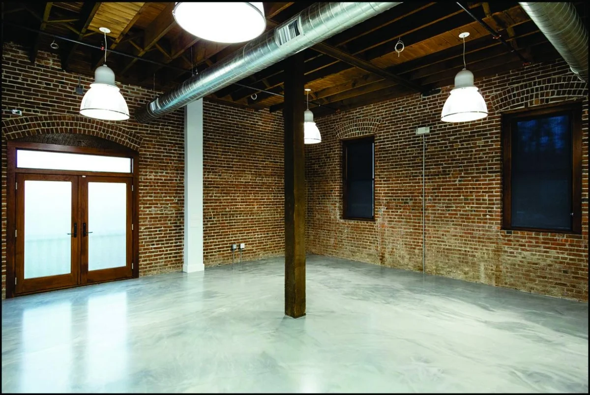 Photo Corner CMYK 2.jpg