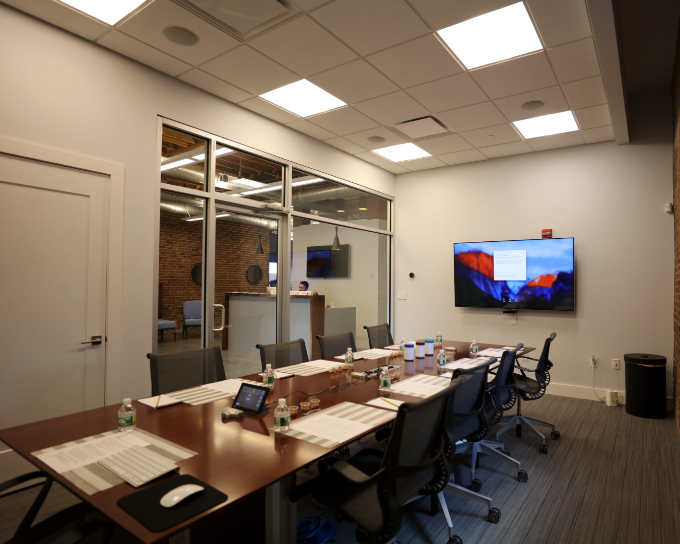 Qualitative Market Research Facility