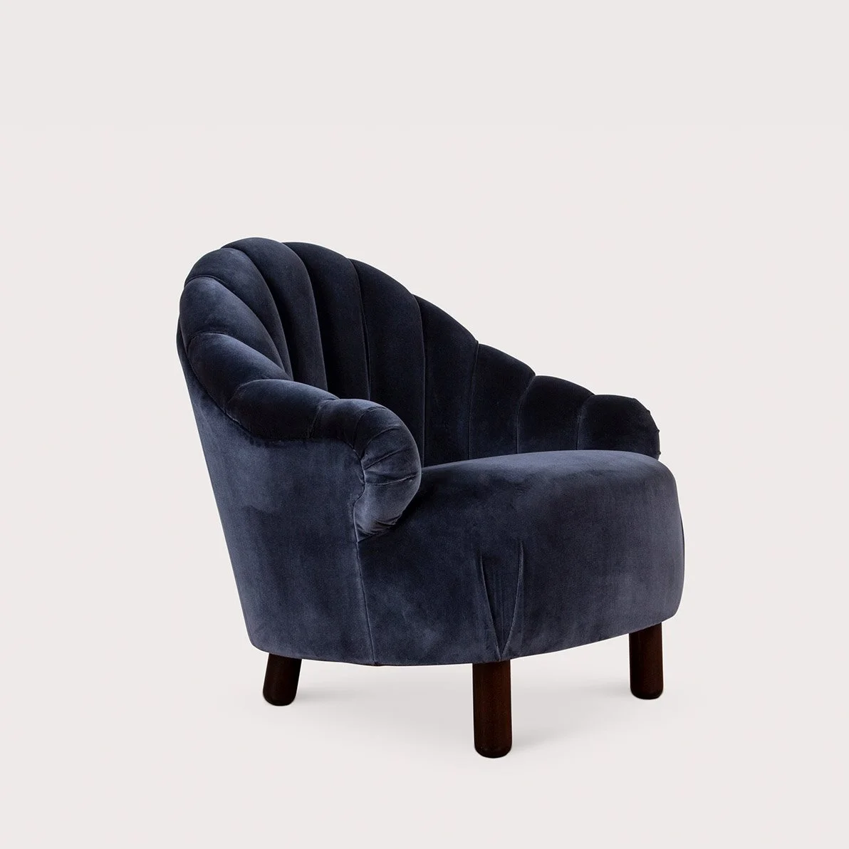 ChanneledSideChair_C852_GSCottonVelvetNotte_CommuneCollection_573601_GeorgeSmith_02.jpg