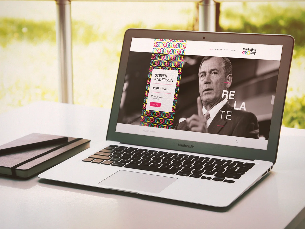 macbookair_mockup.jpg