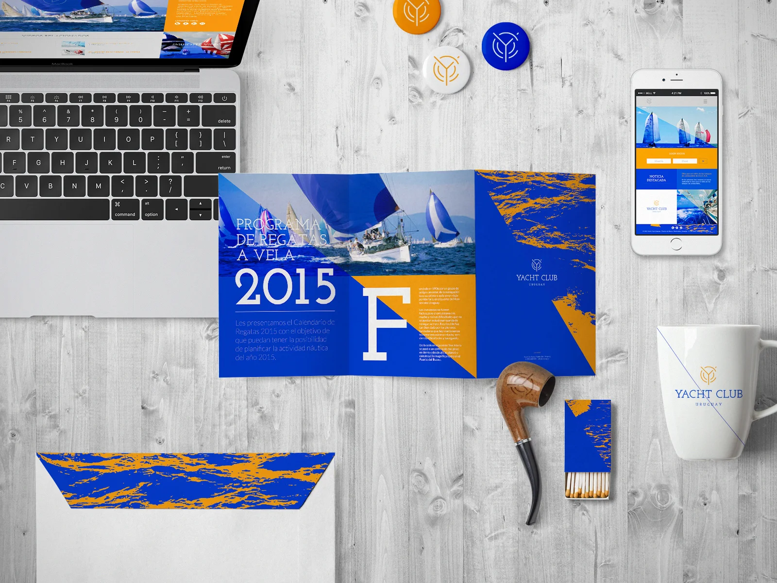 Yacht-Club_Stationary_Top-View_02.jpg